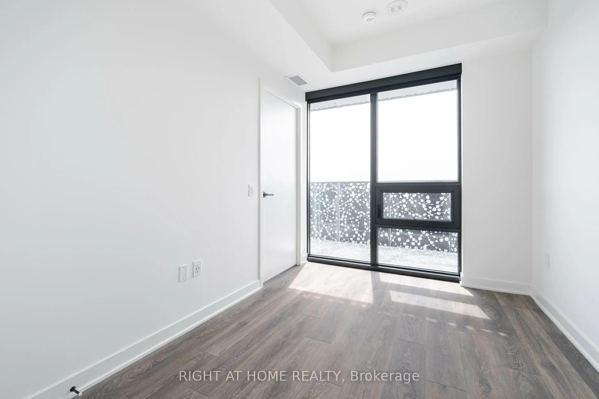 55 Charles Street E, #4403