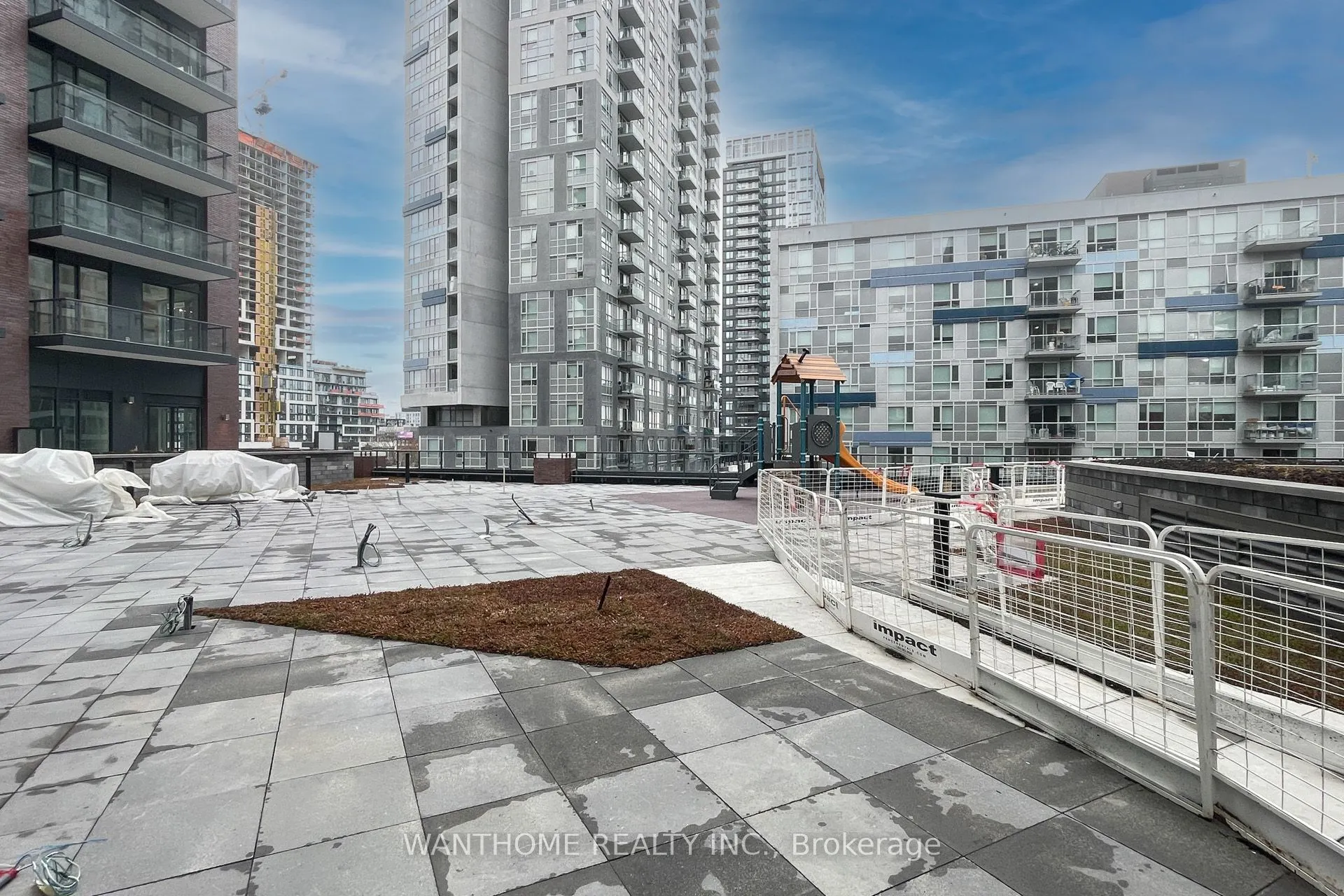 35 Tubman Avenue, #512