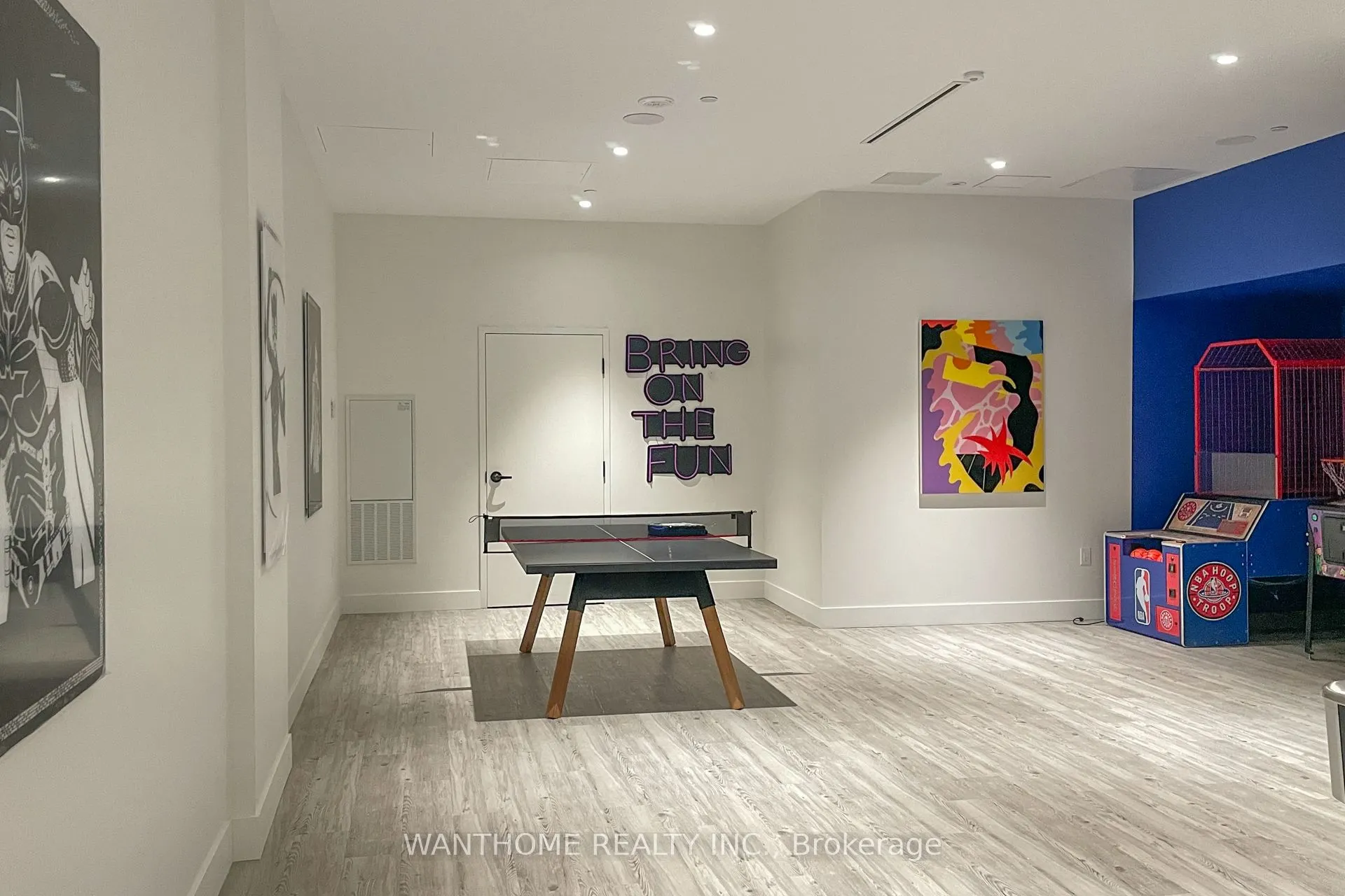35 Tubman Avenue, #512
