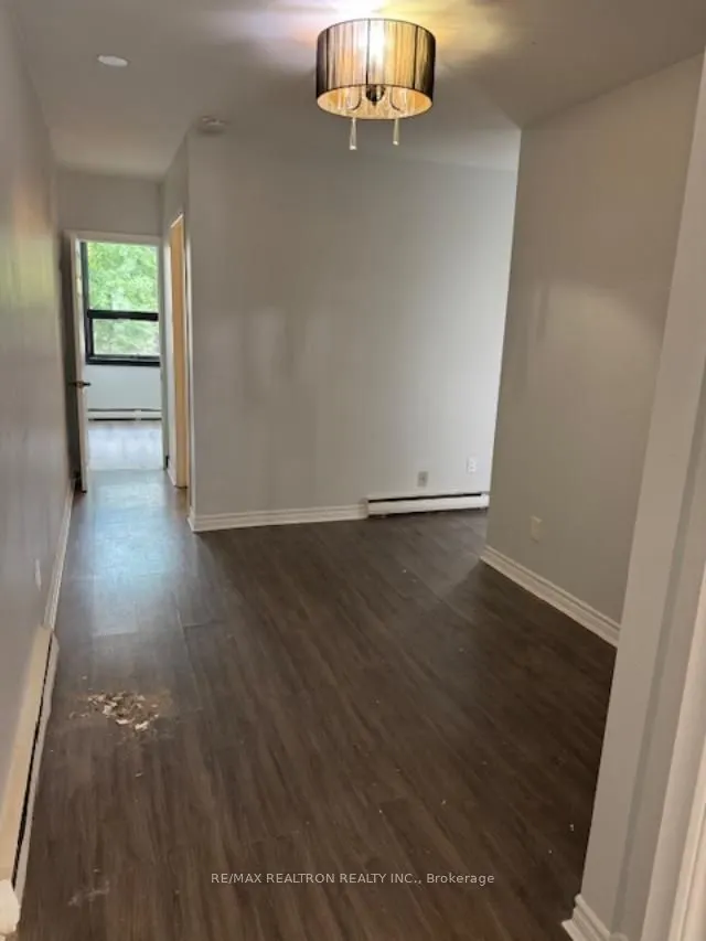 92 Avenue Road, #2nd & 3rd Floor