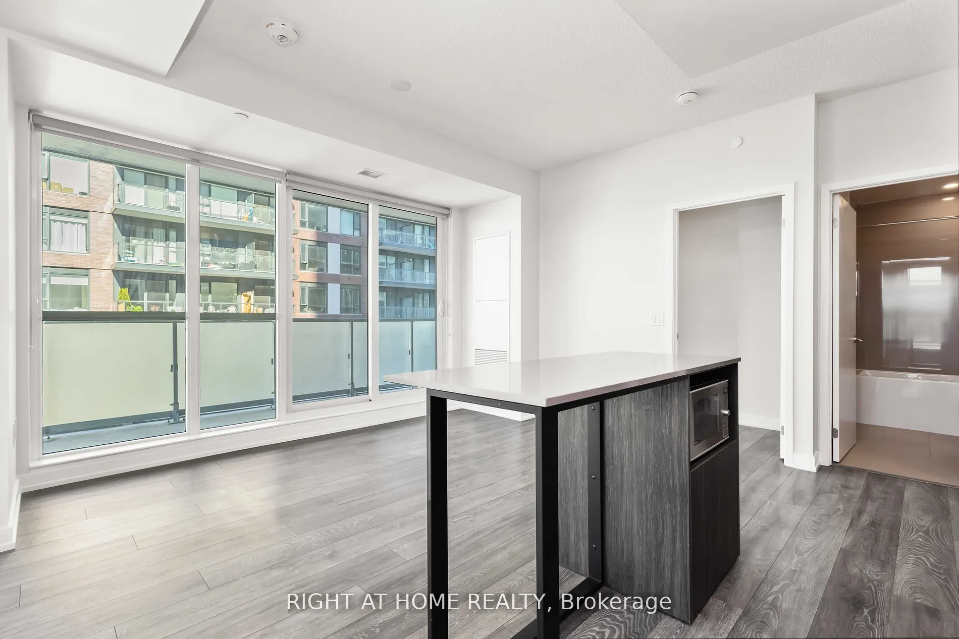 34 Tubman Avenue, #804
