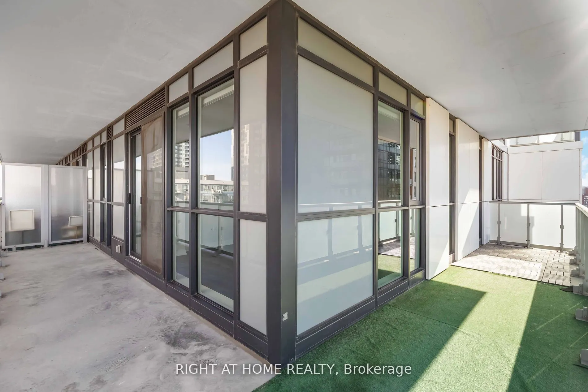 34 Tubman Avenue, #804