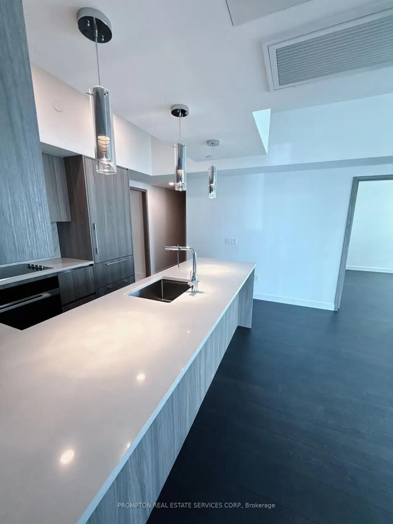 1 CONCORD CITYPLACE Way, #1905