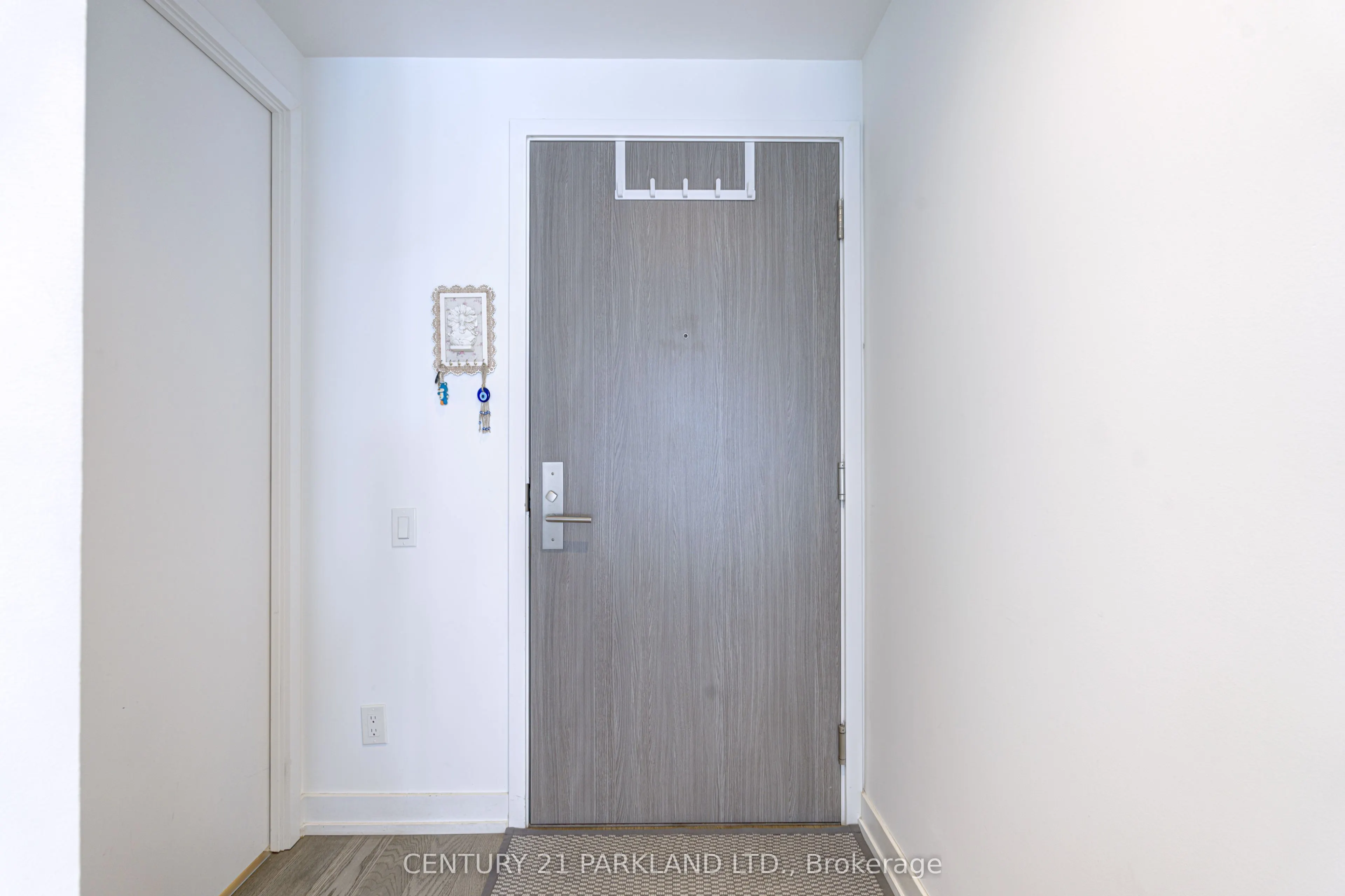 161 Roehampton Avenue, #3206