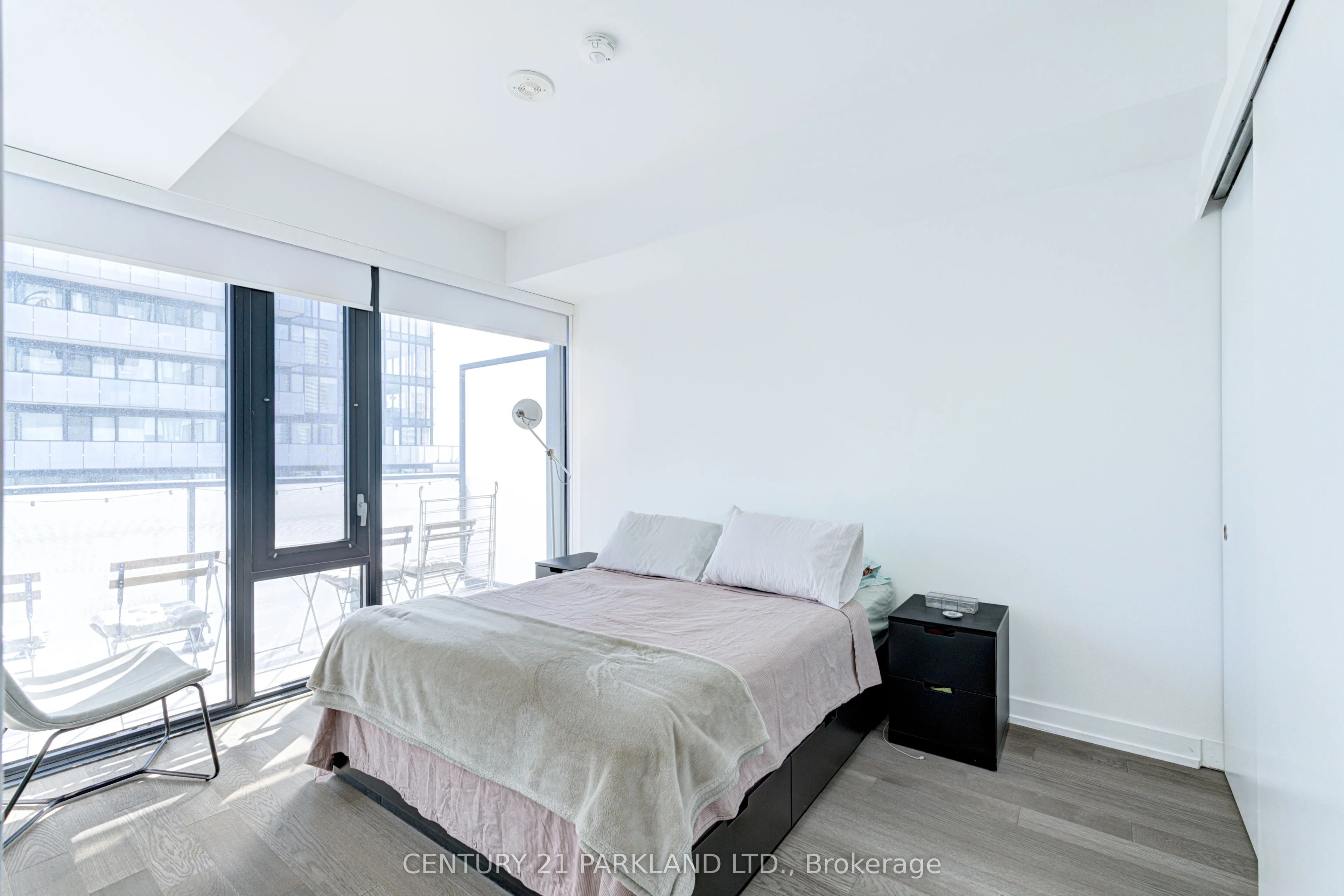161 Roehampton Avenue, #3206