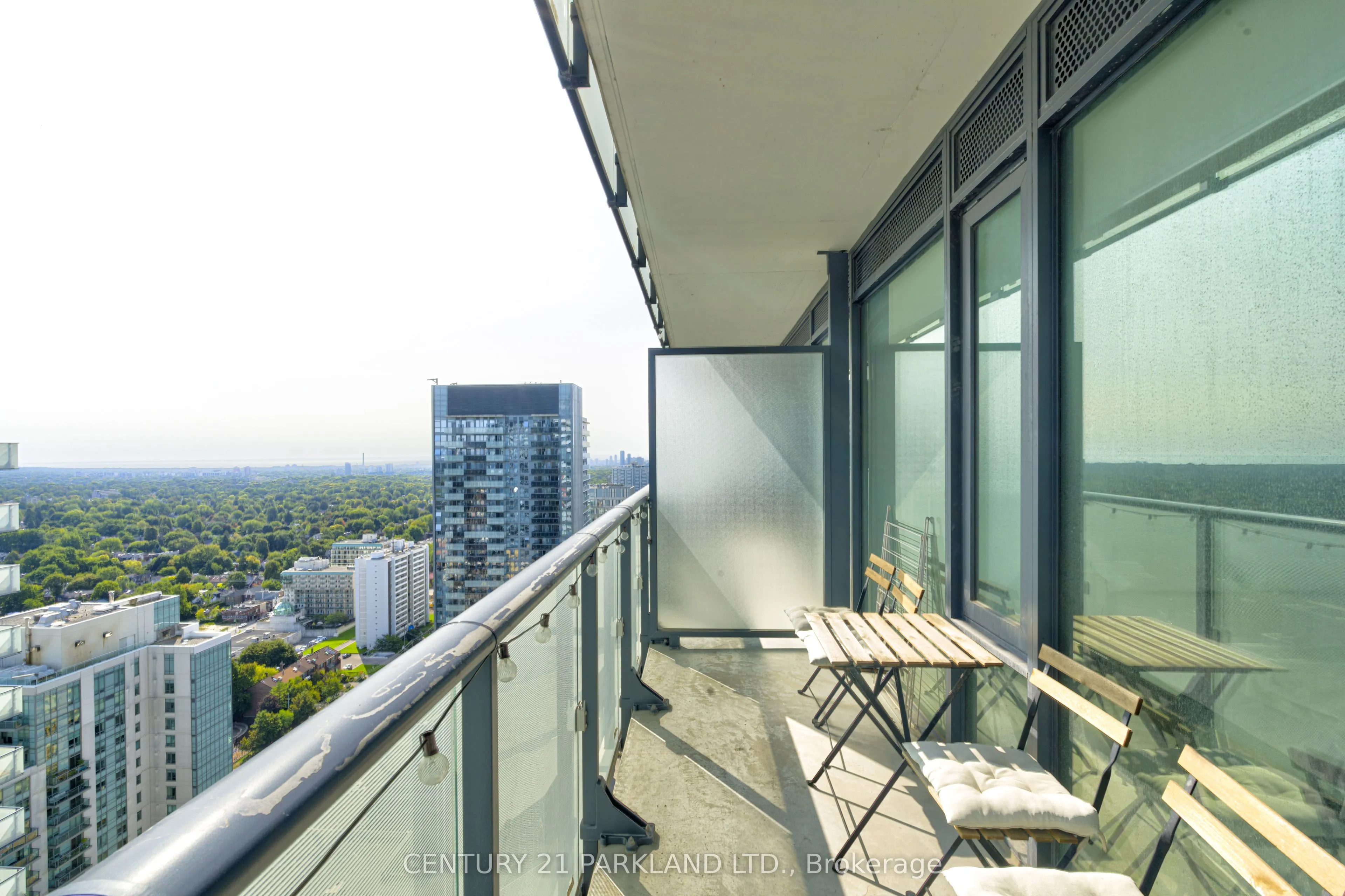 161 Roehampton Avenue, #3206