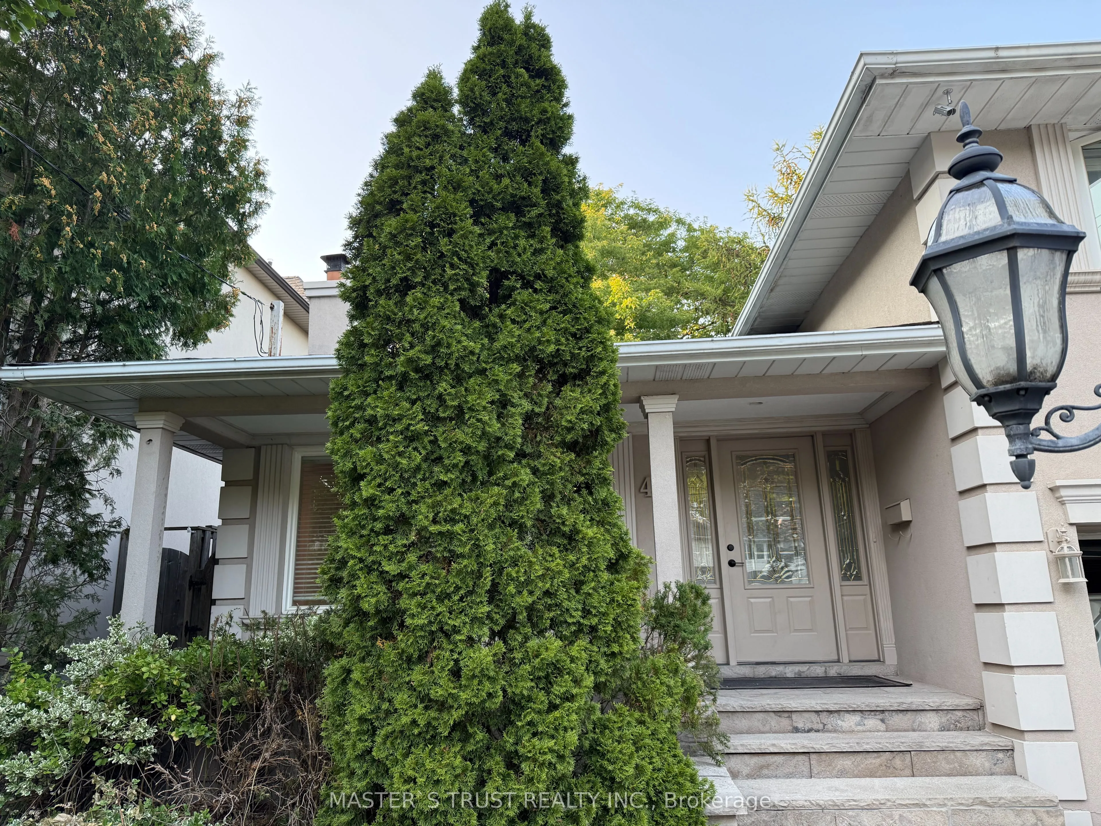 42 Davean Drive