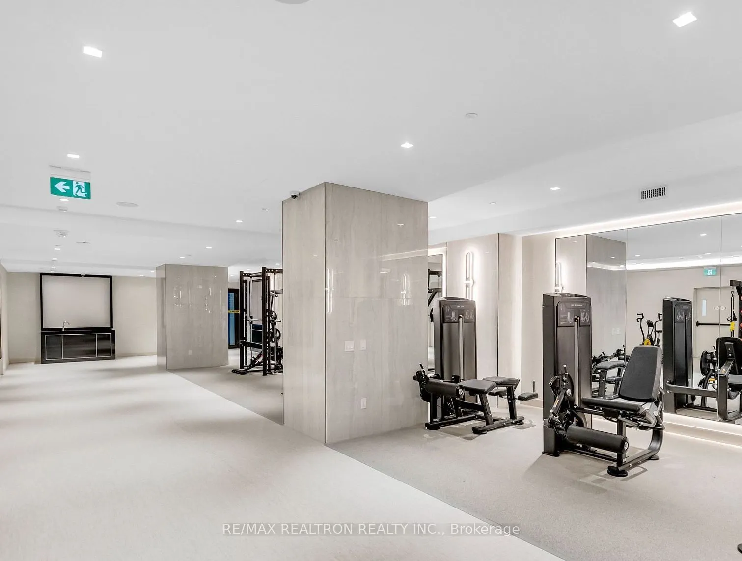 8 WELLESLEY Street W, #5902