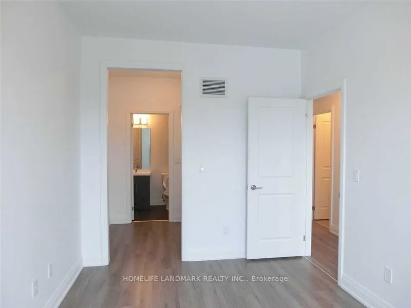 780 Sheppard Avenue E, #51
