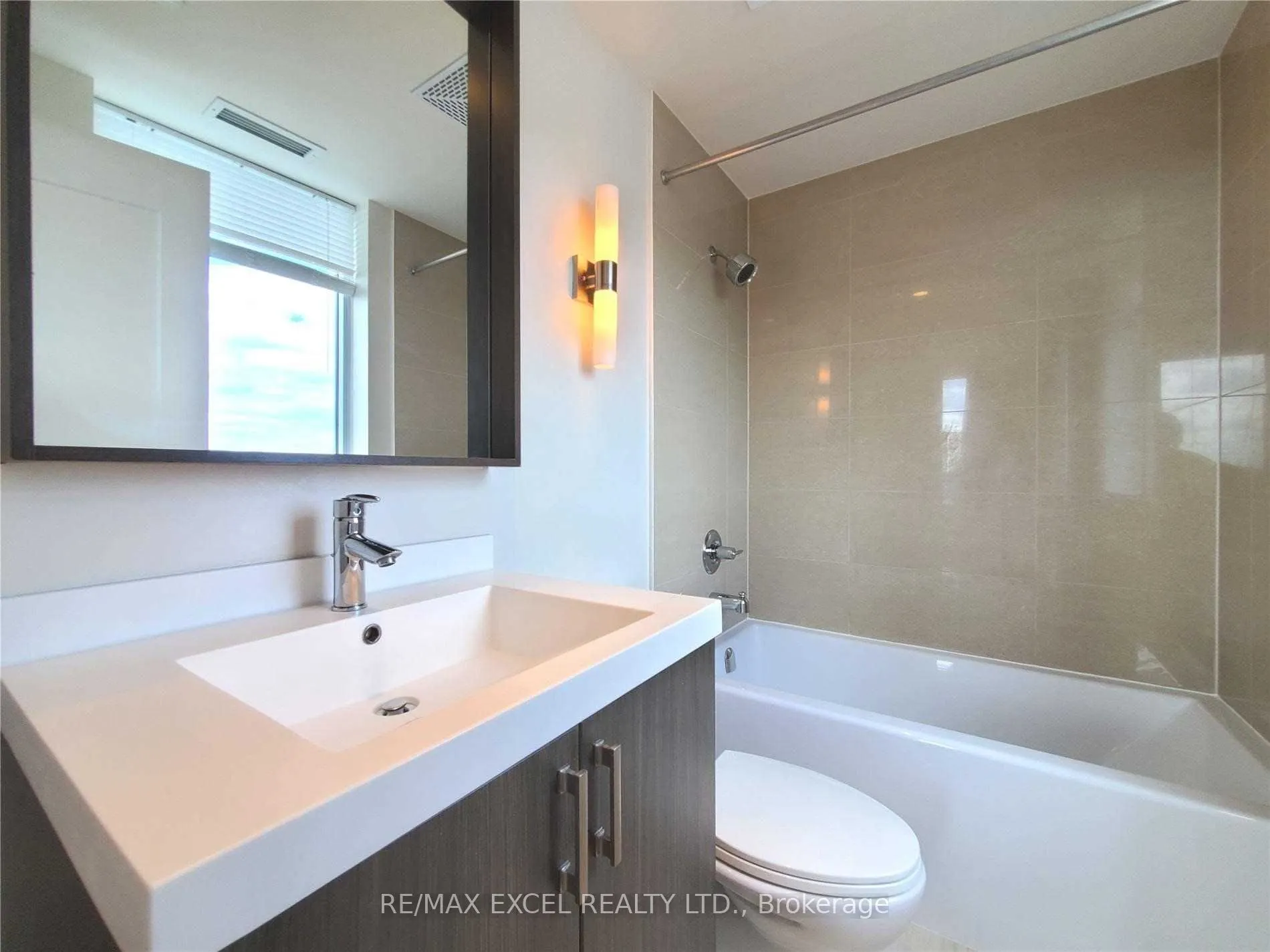 18 Graydon Hall Drive, #2411