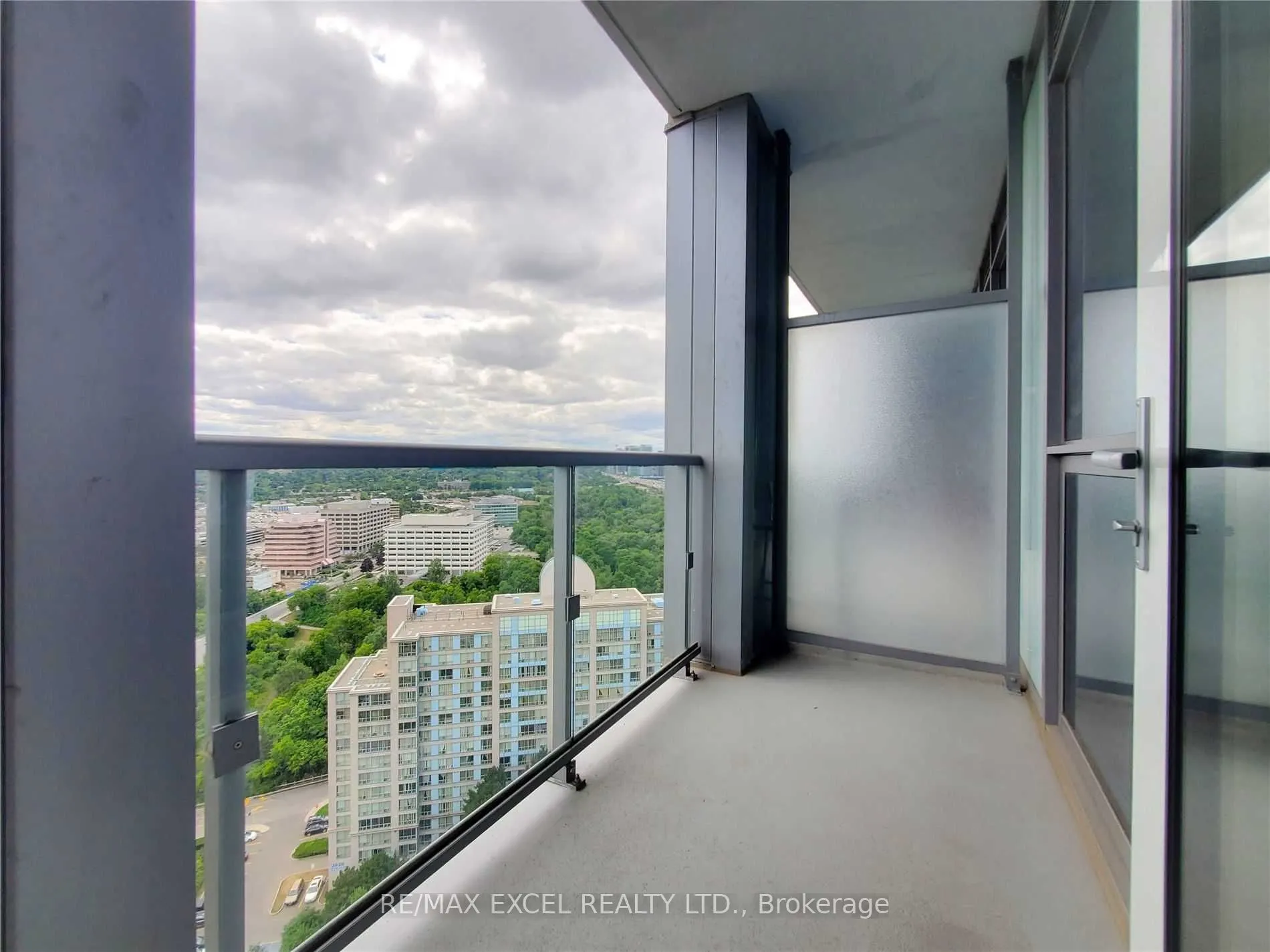 18 Graydon Hall Drive, #2411