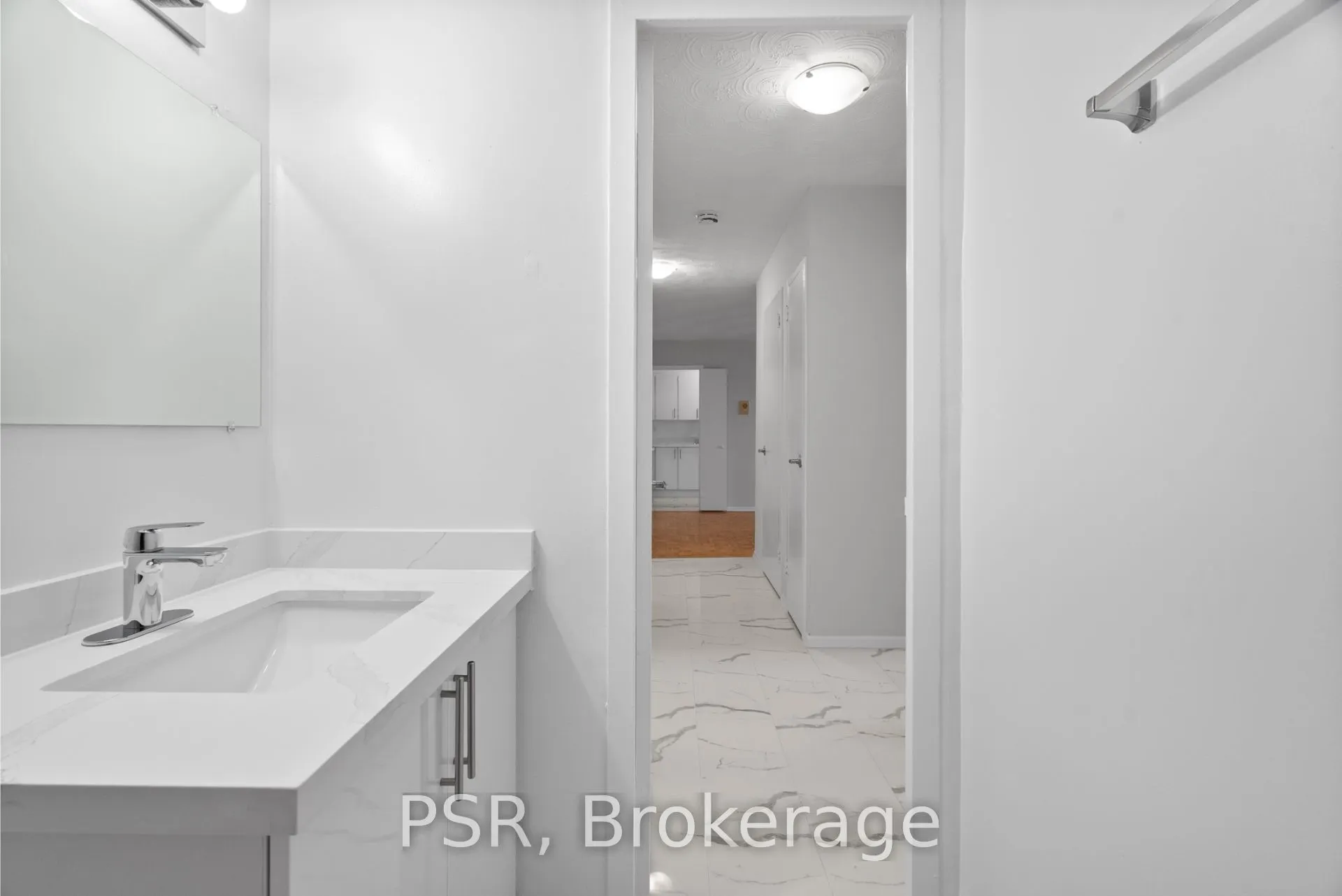 100 Rowena Drive, #516