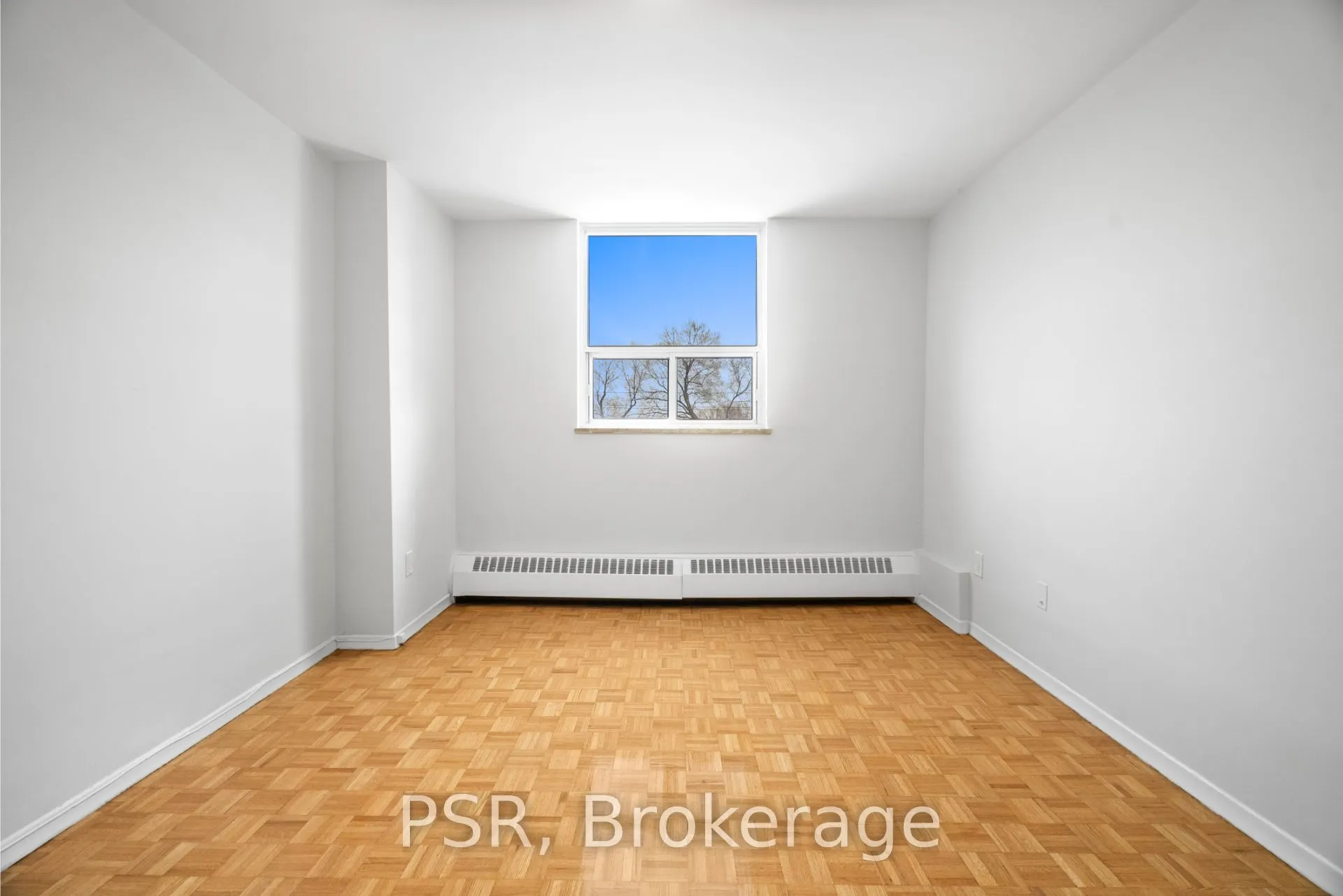100 Rowena Drive, #914