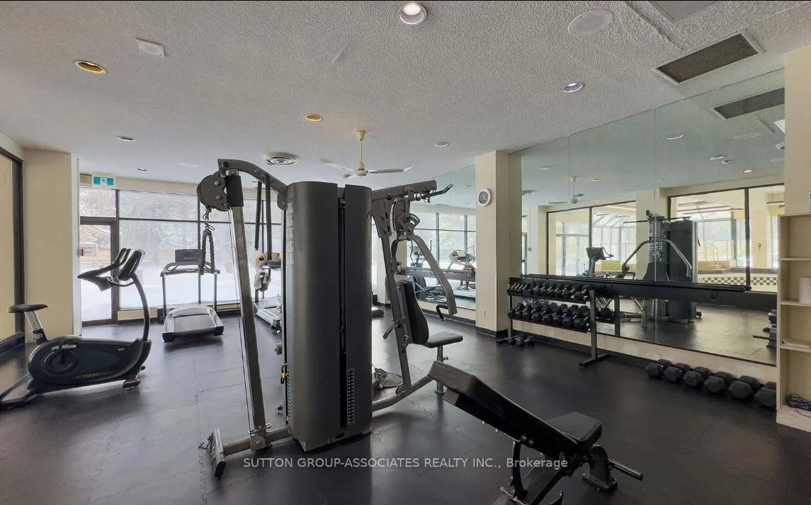7 Bishop Avenue, #1808