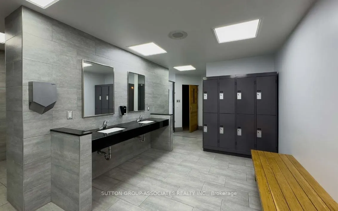 7 Bishop Avenue, #1808