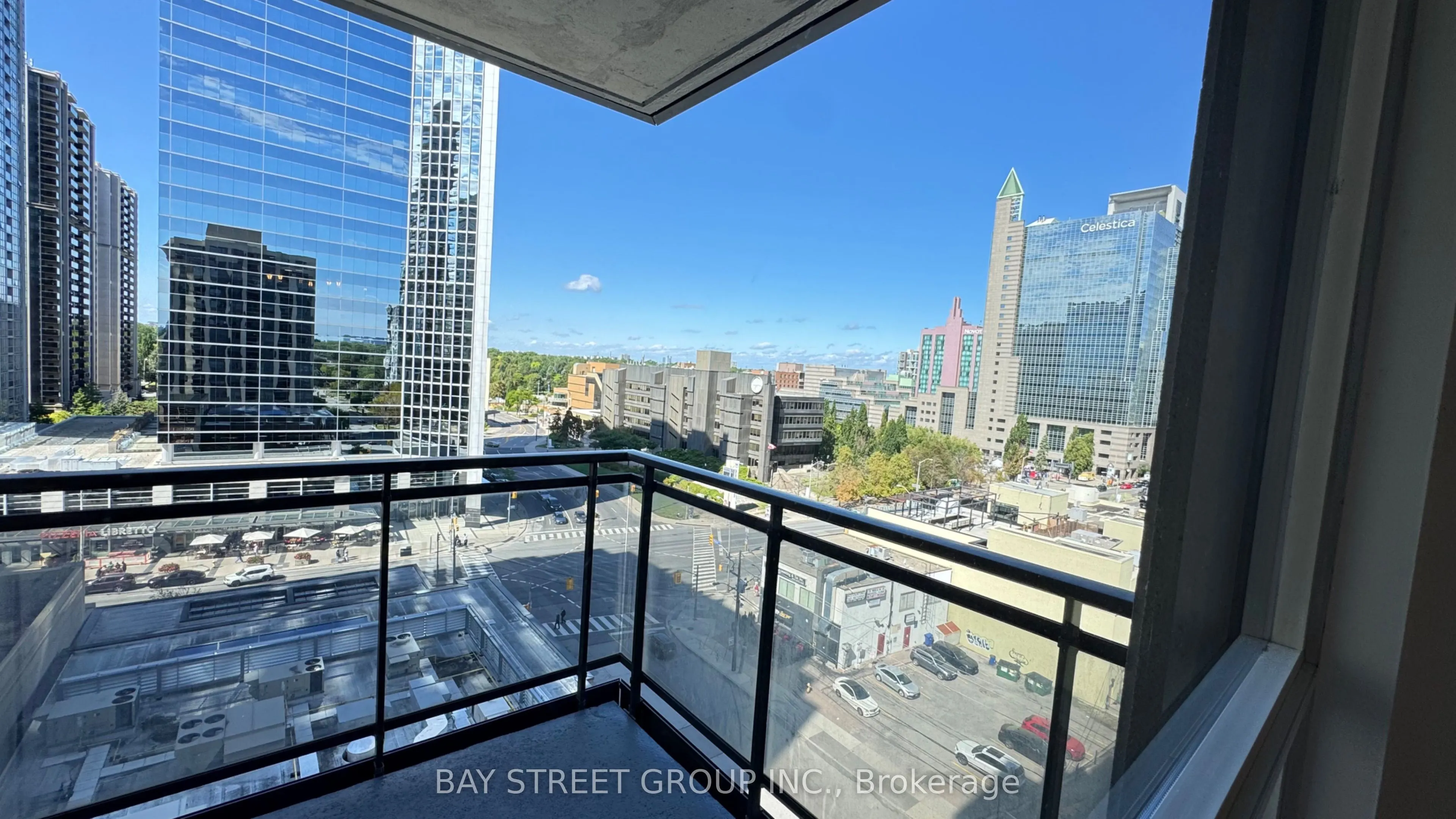 18 Hollywood Avenue, #1106