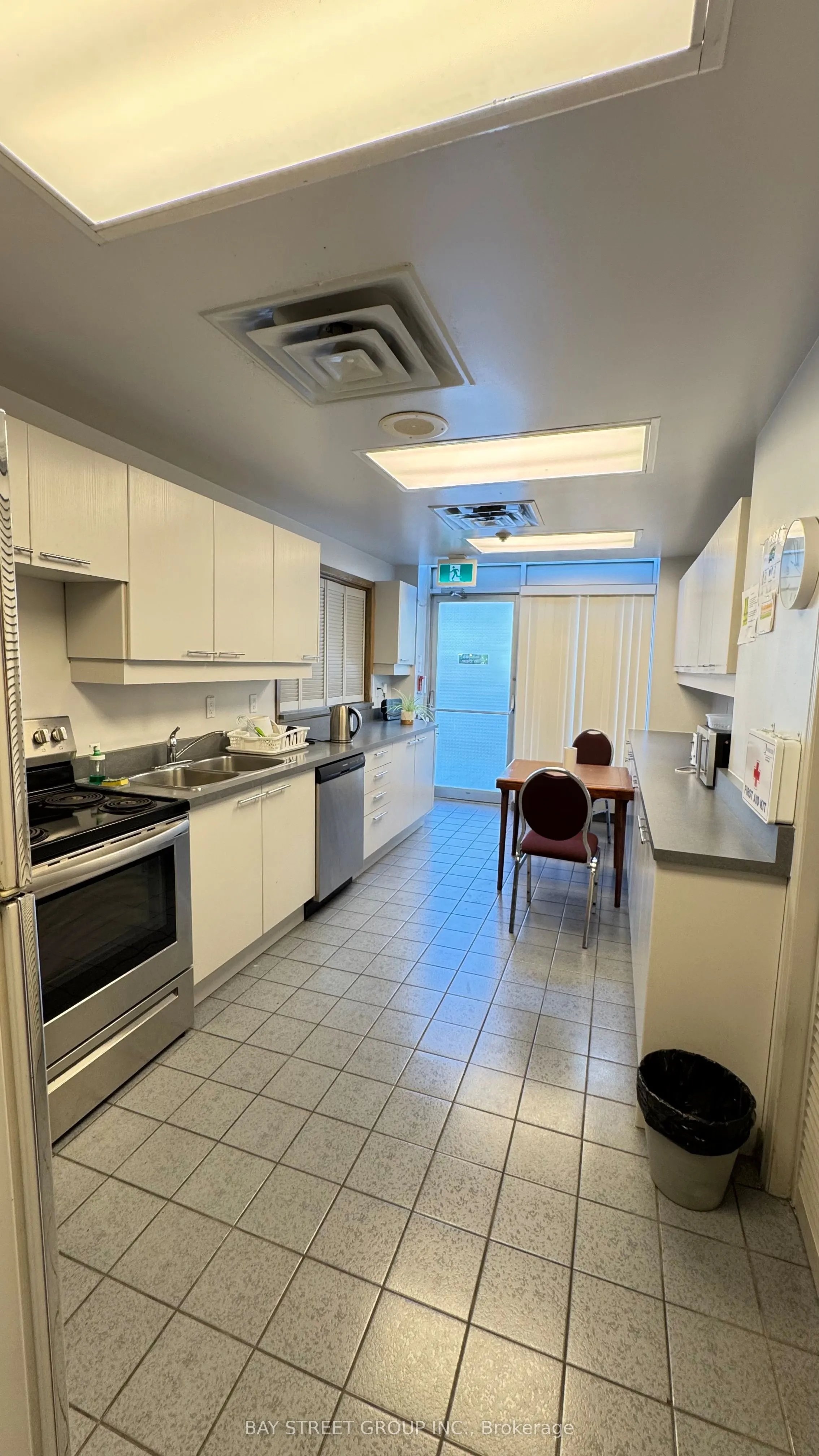 18 Hollywood Avenue, #1106
