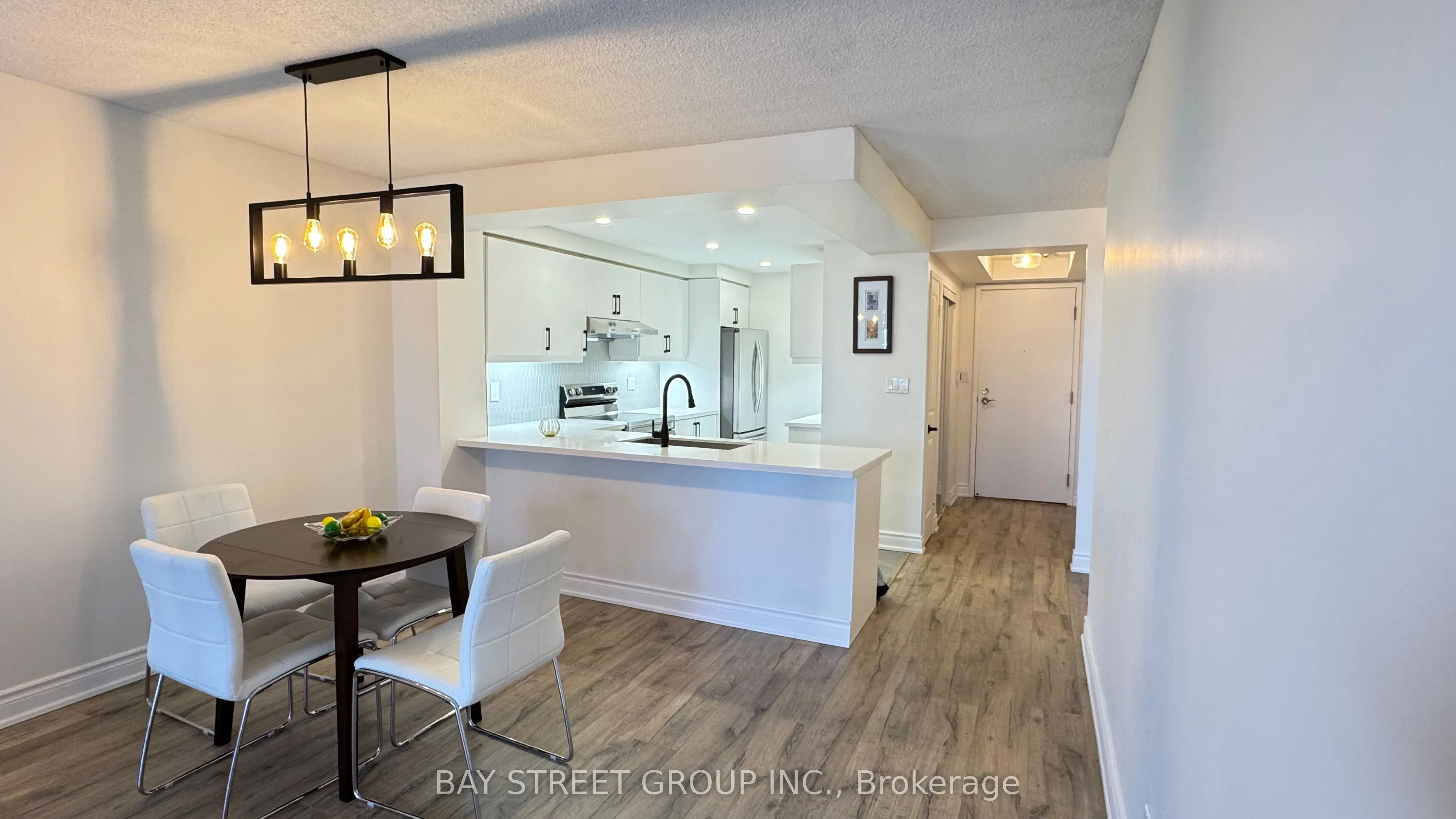 18 Hollywood Avenue, #1106