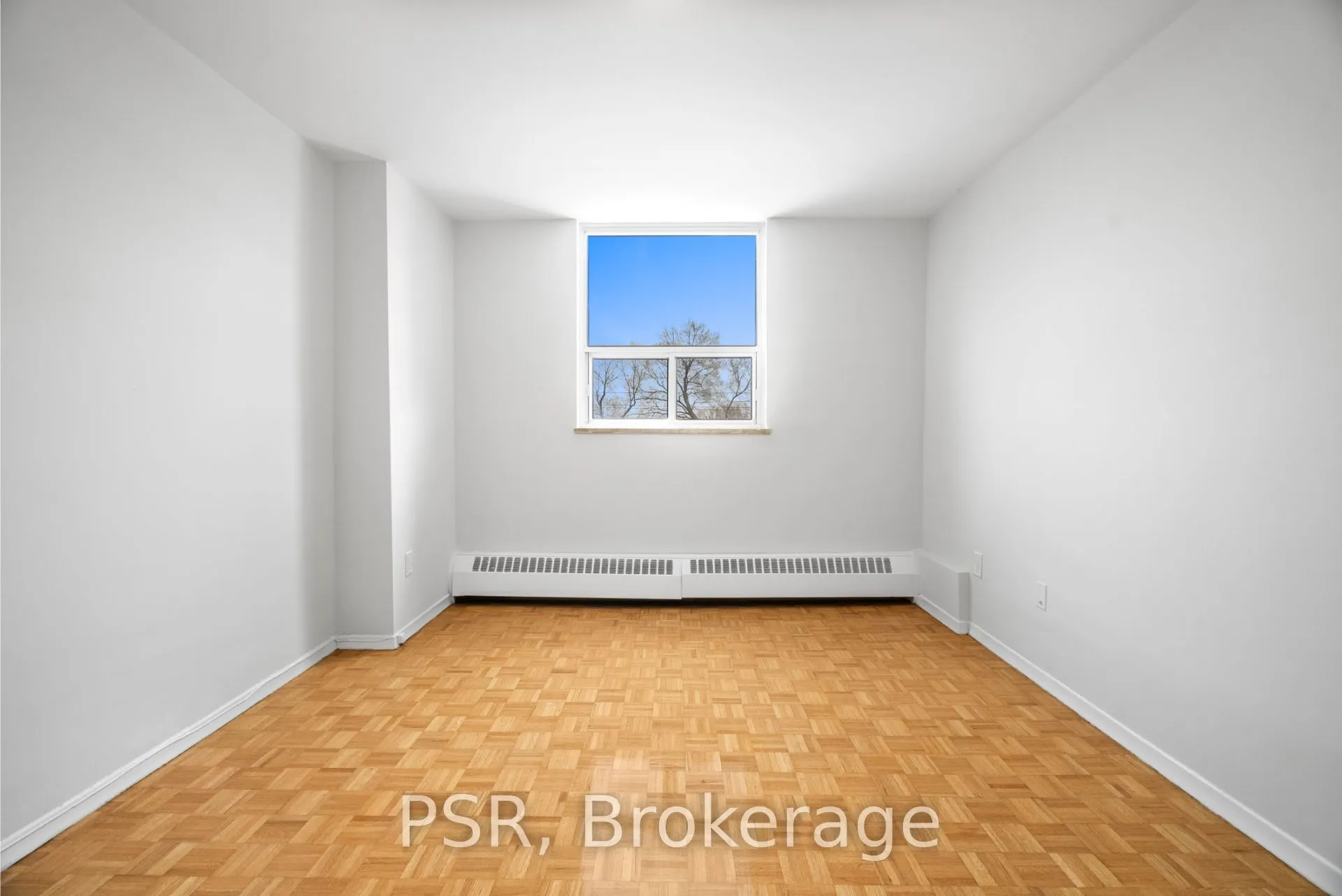 105 Rowena Drive, #418