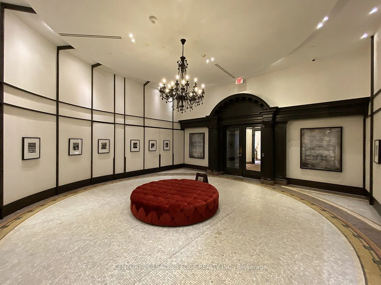 197 Yonge Street, #1413
