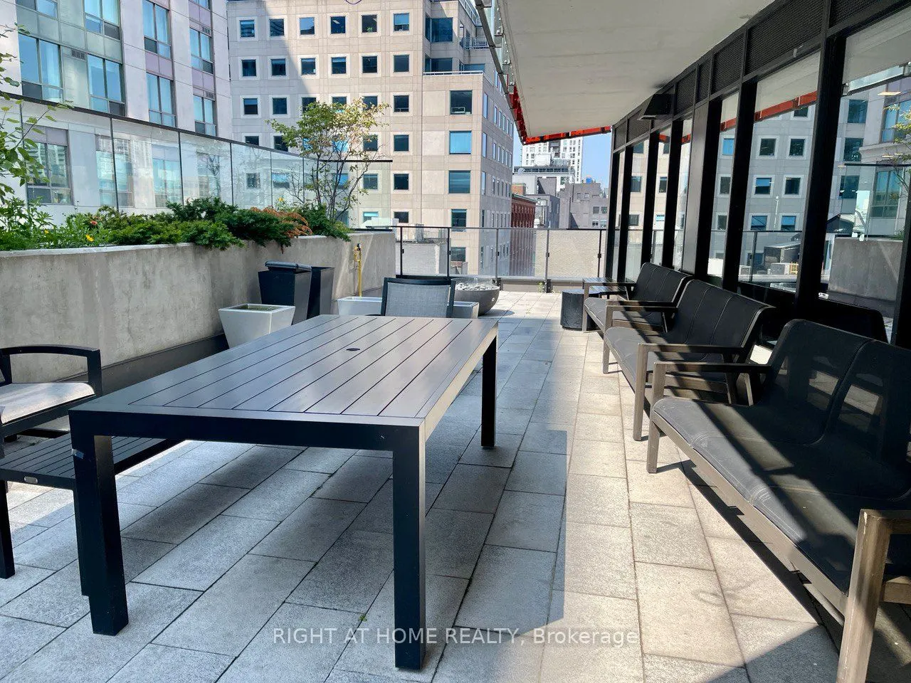 215 Queen Street W, #2407