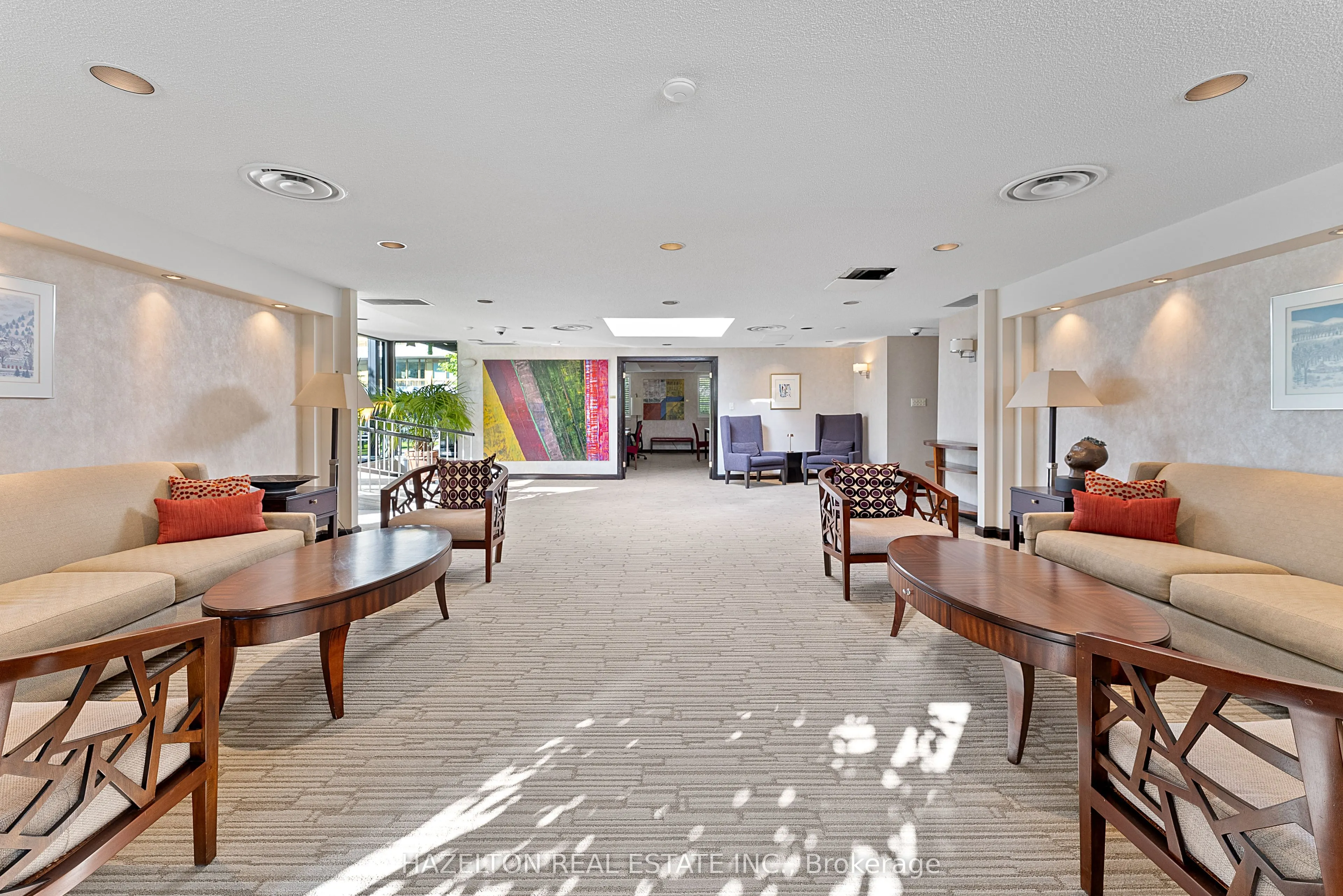 225 Davenport Road, #211