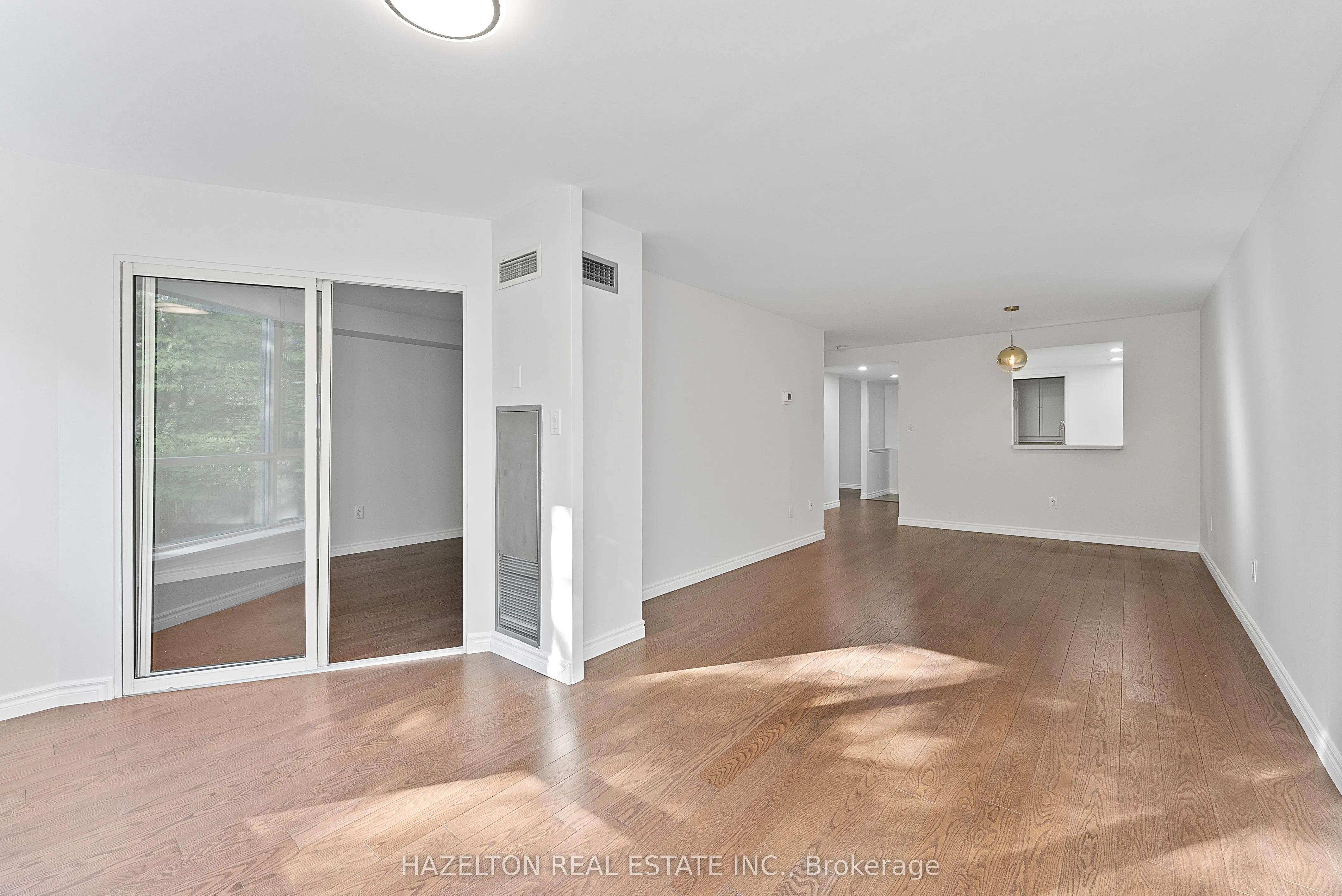225 Davenport Road, #211