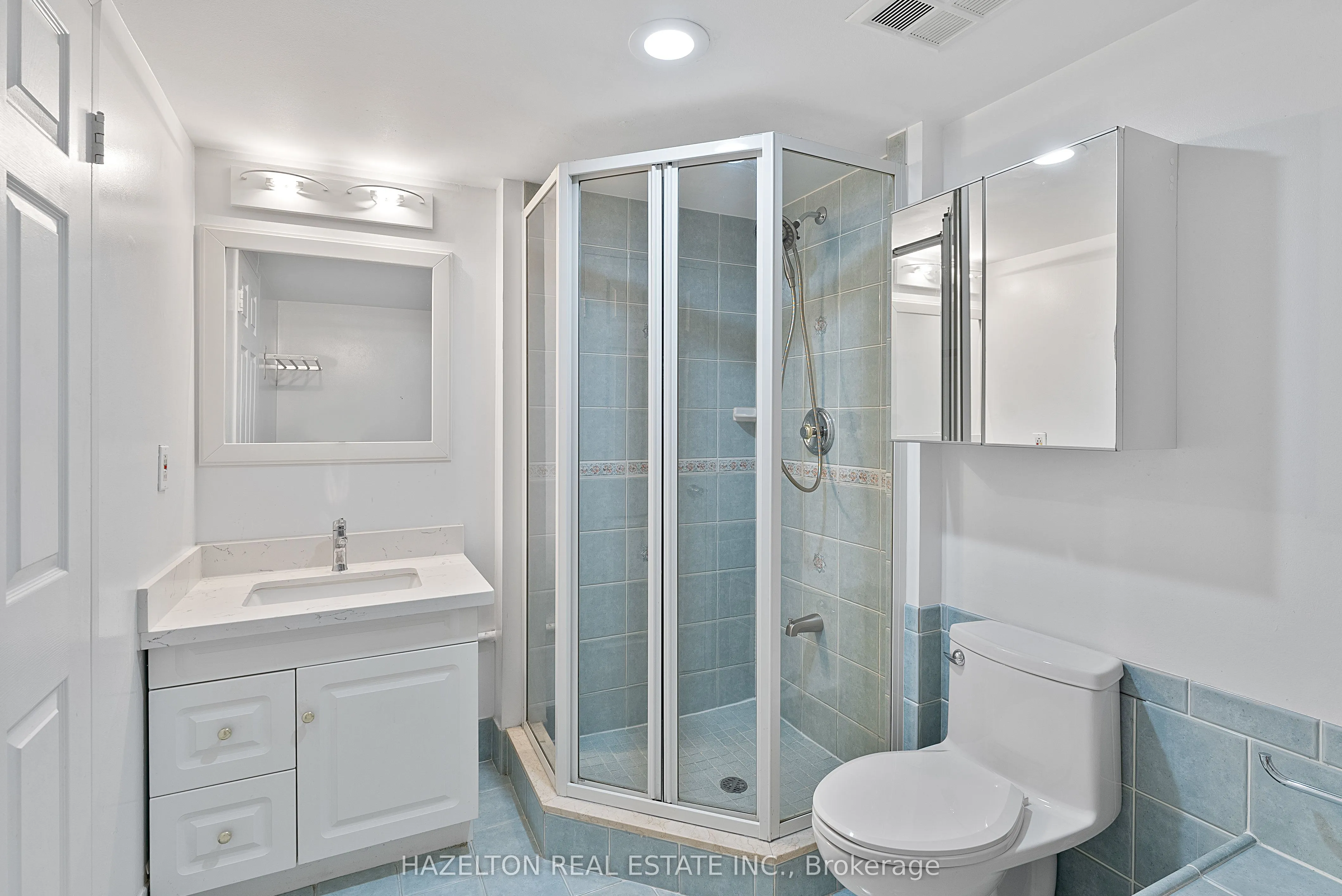 225 Davenport Road, #211