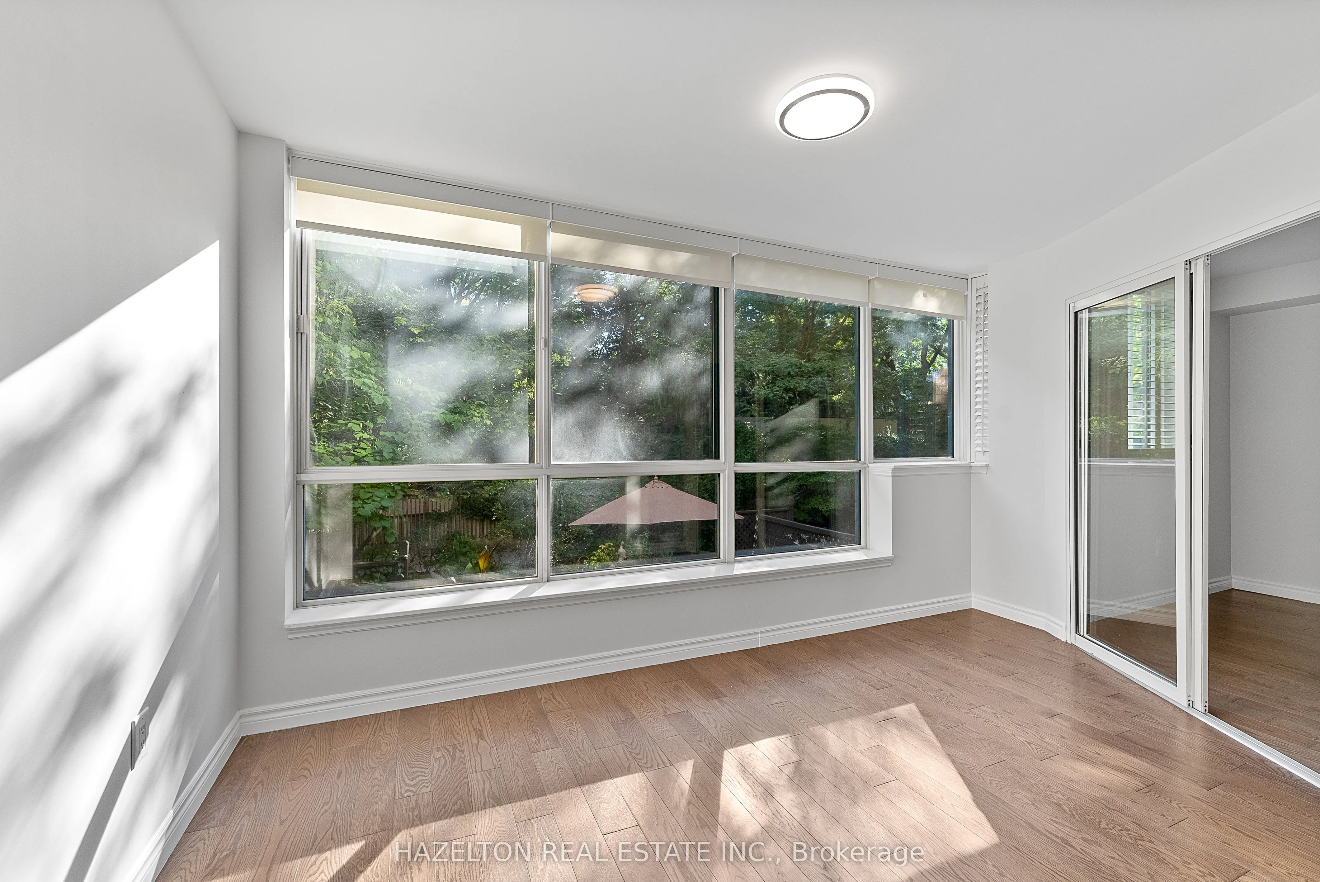 225 Davenport Road, #211