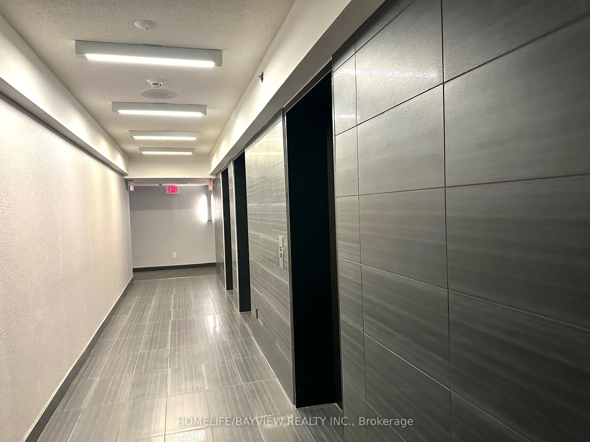 210 Victoria Street, #610
