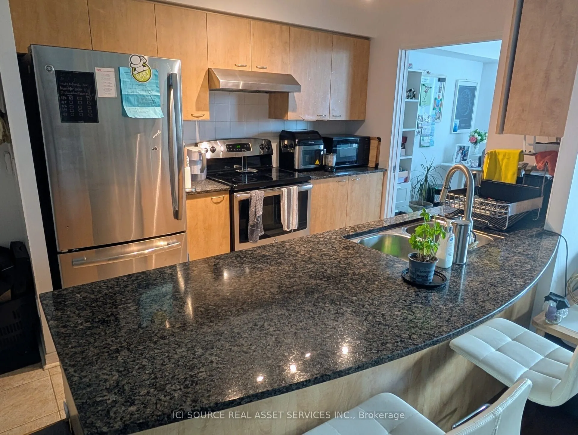 509 Beecroft Road, #1810