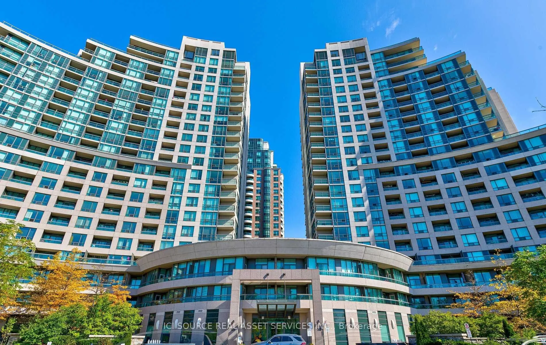 509 Beecroft Road, #1810