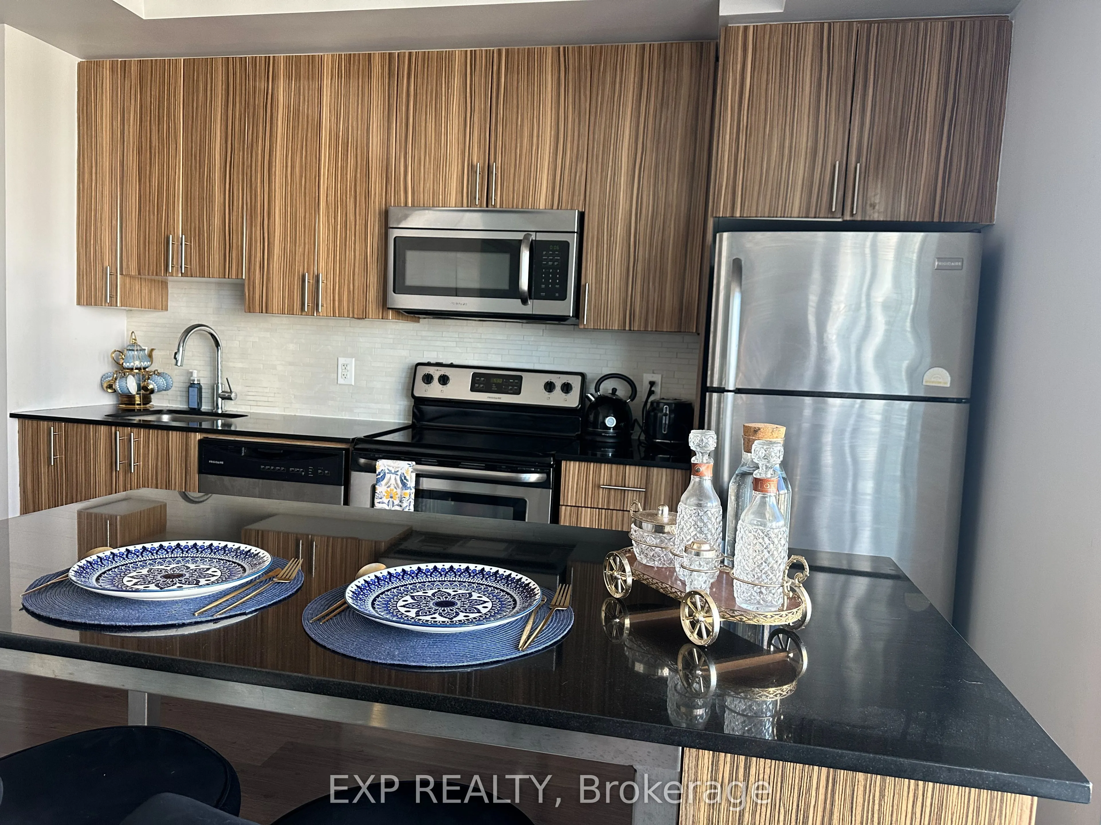 225 Sackville Street, #1512