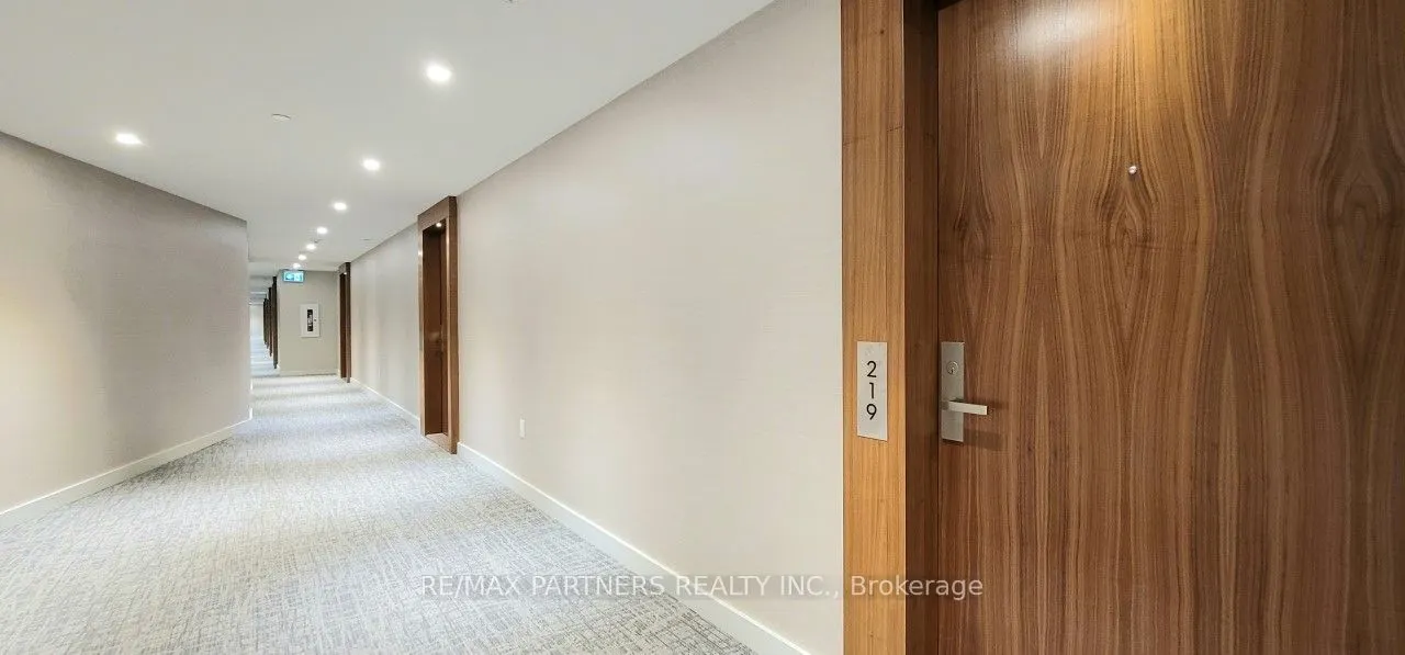 15 Queen's Quay E, #219