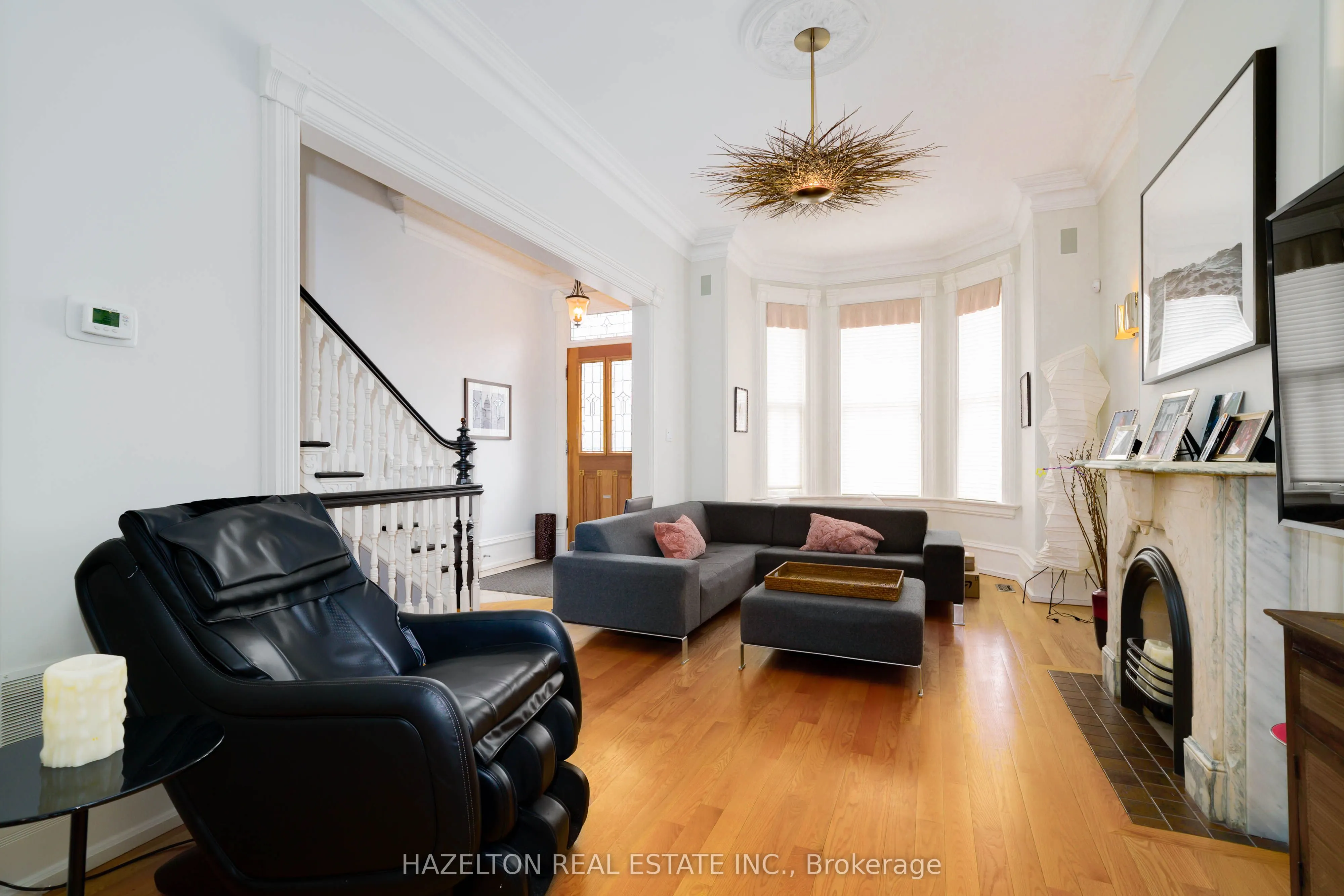 44 Hazelton Avenue