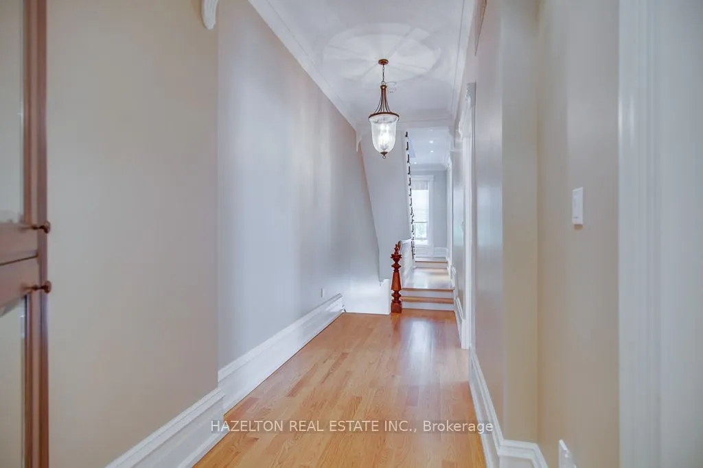44 Hazelton Avenue