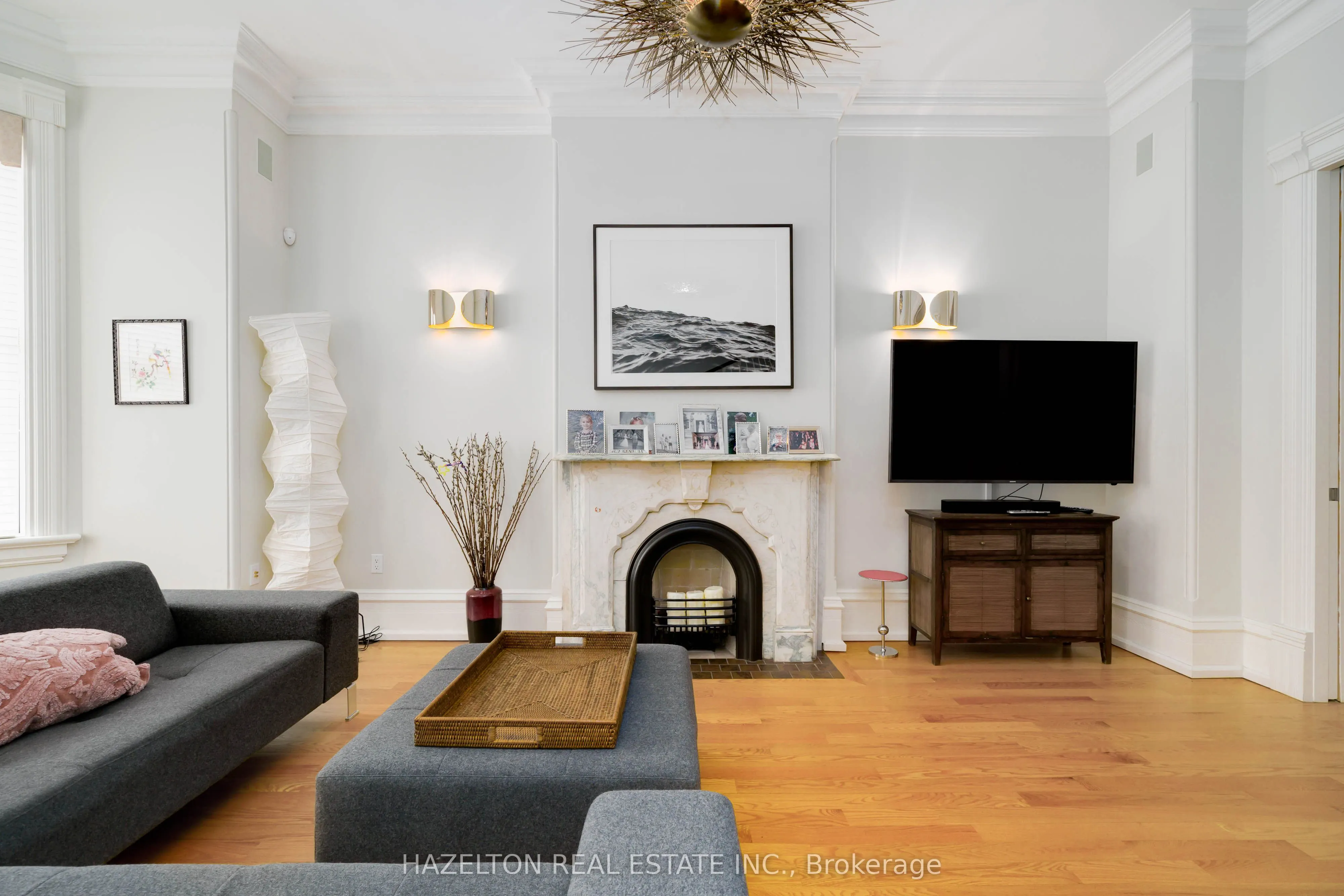 44 Hazelton Avenue