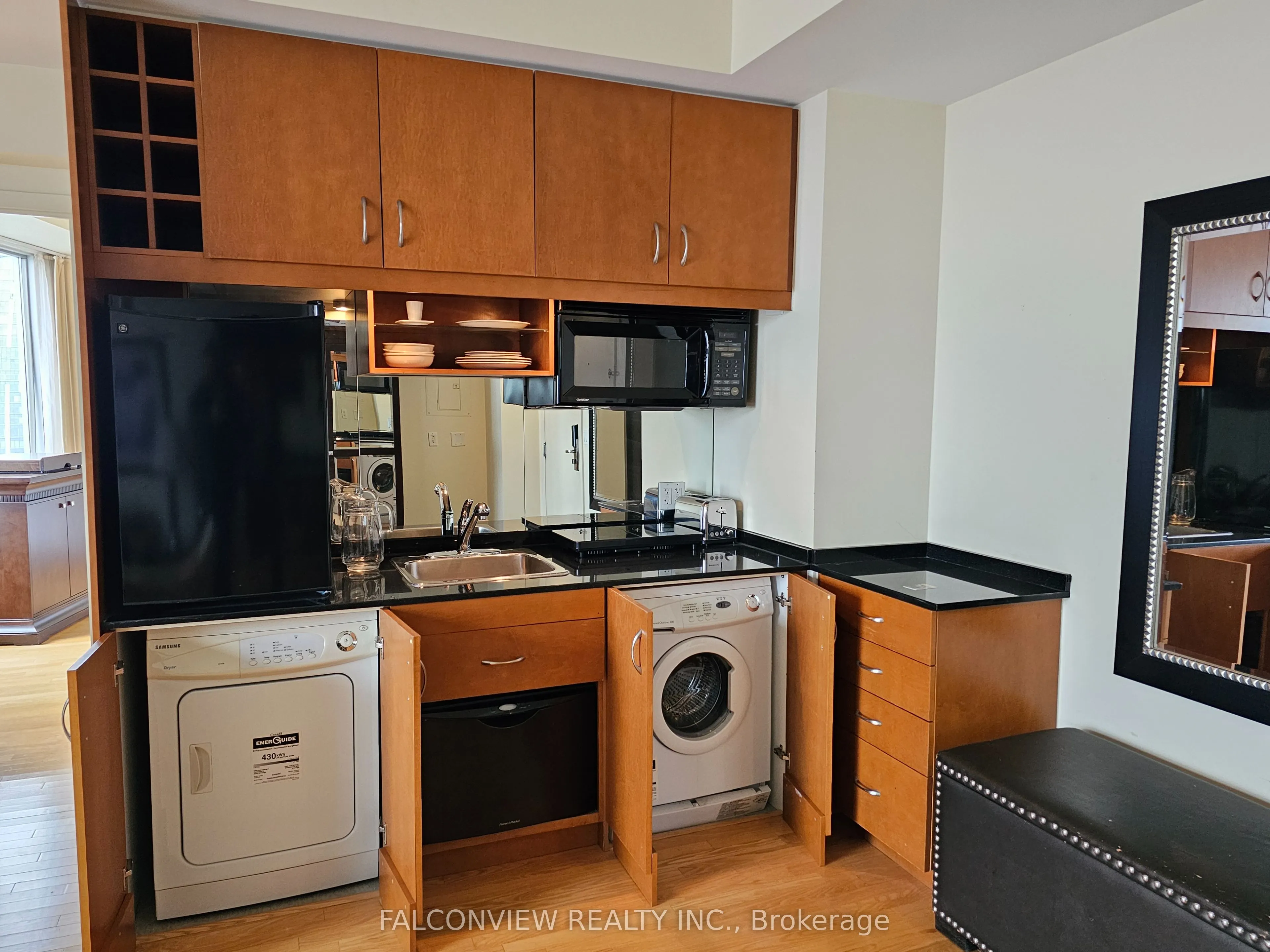 1 king west Street W, #4606