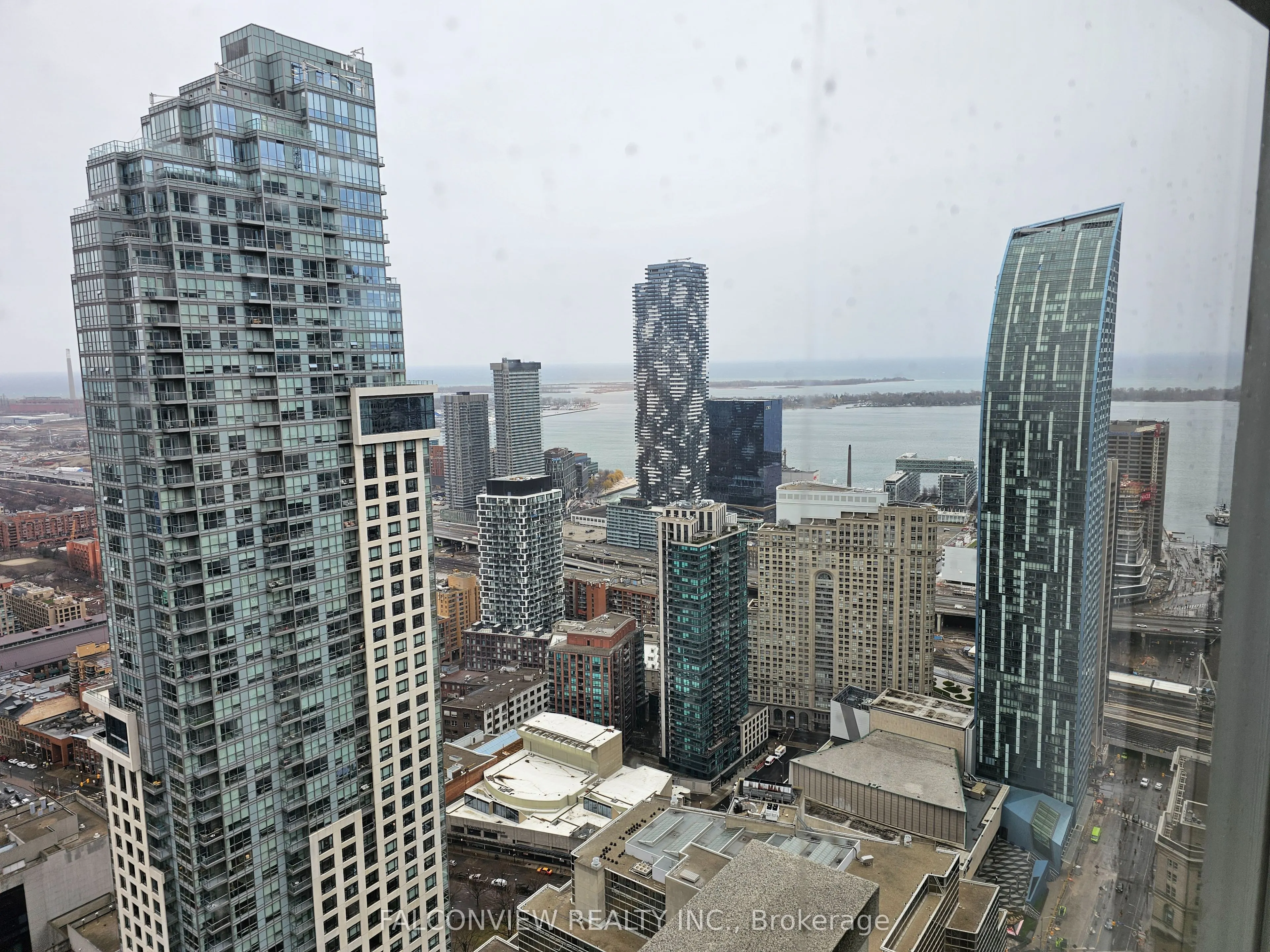 1 king west Street W, #4606