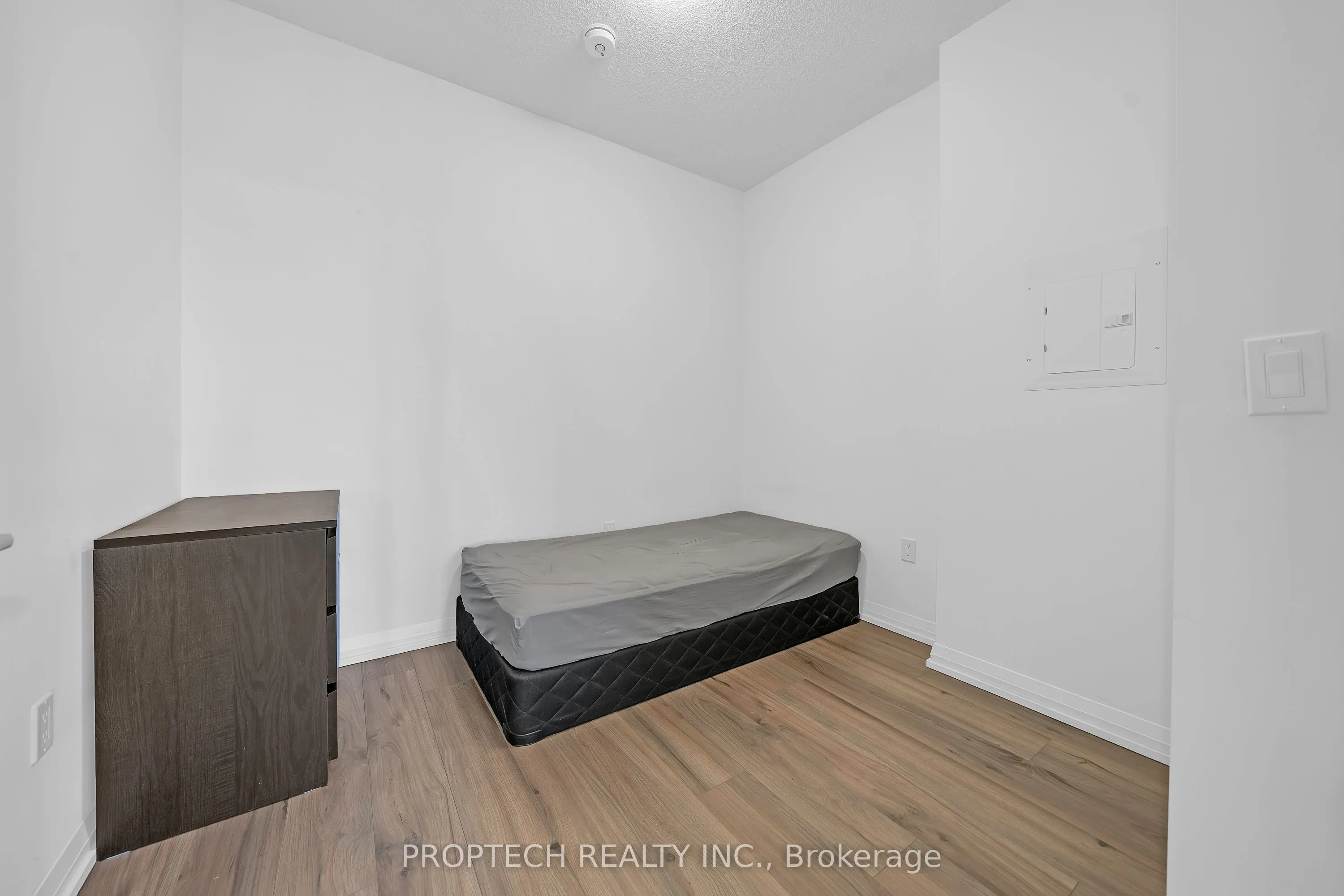 50 Ann O'Reilly Road, #2201
