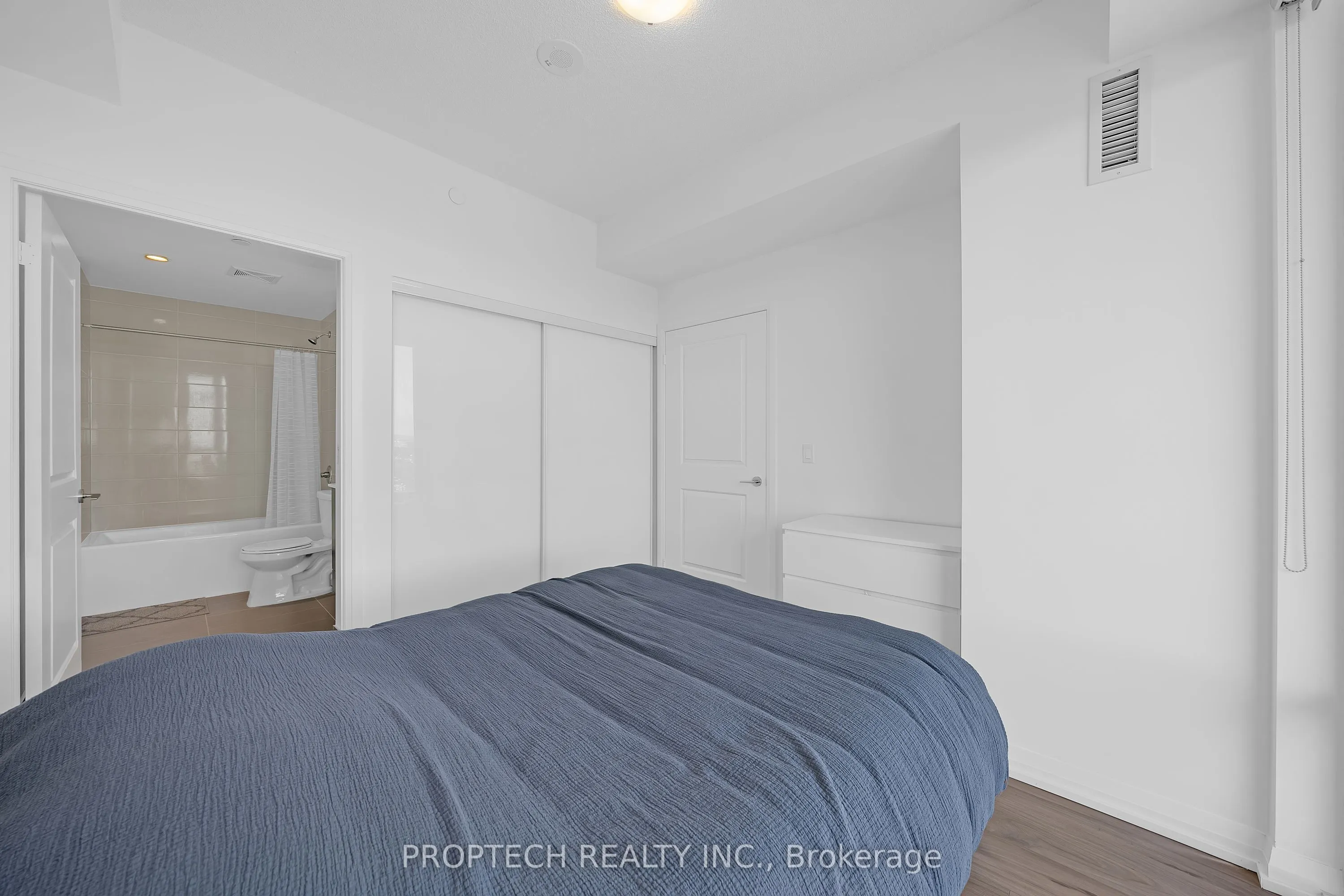 50 Ann O'Reilly Road, #2201