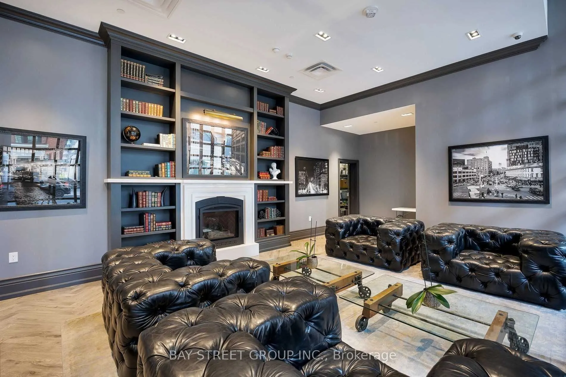 608 Richmond Street W, #614