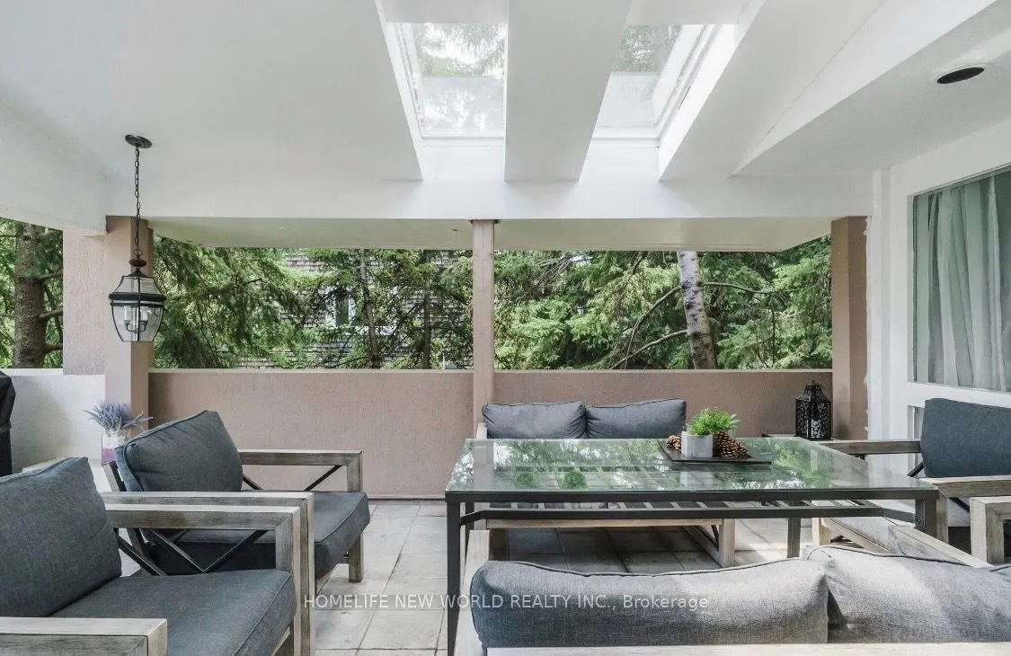 12 Florence Avenue