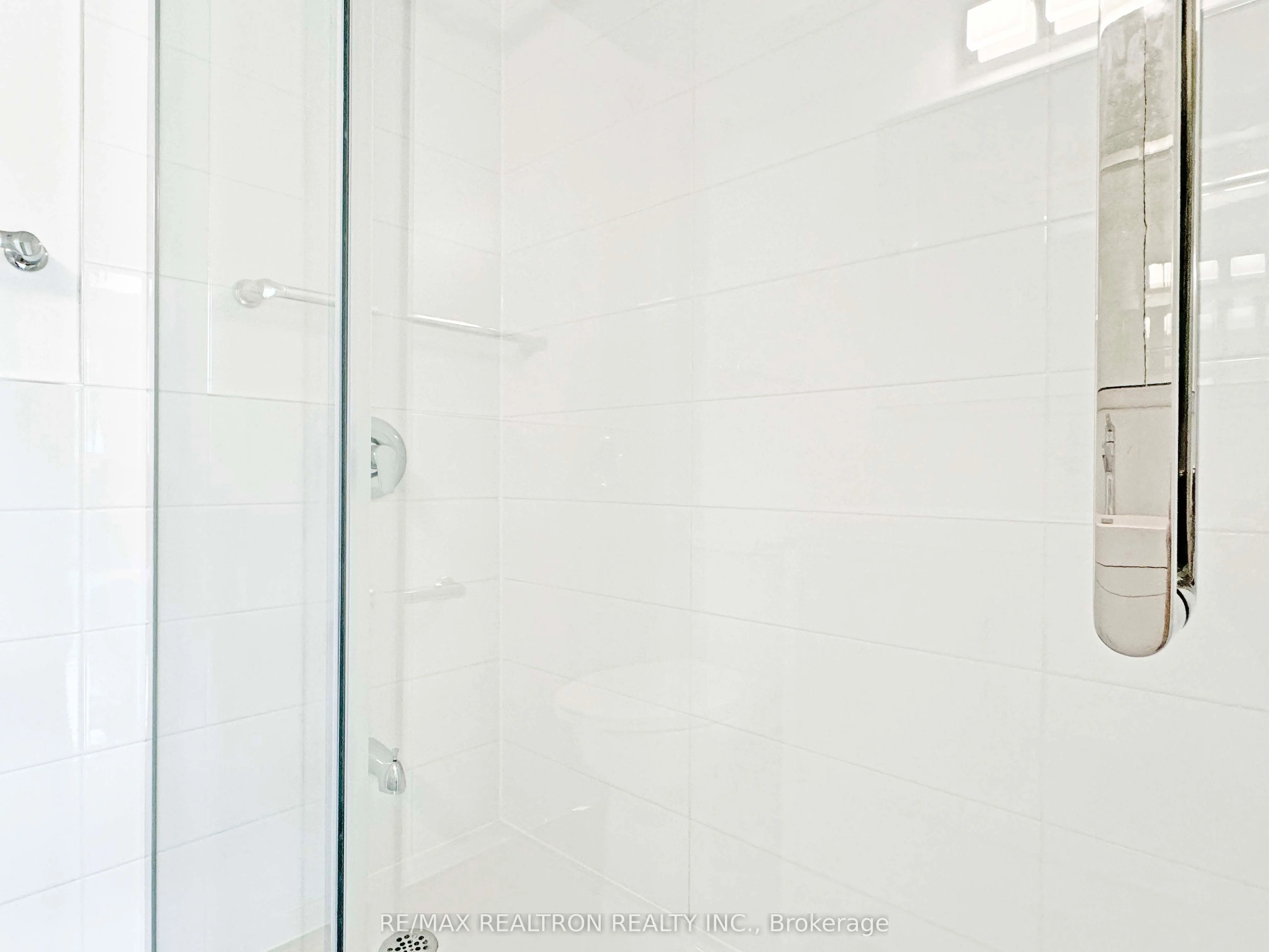 10 Shallmar Boulevard, #407