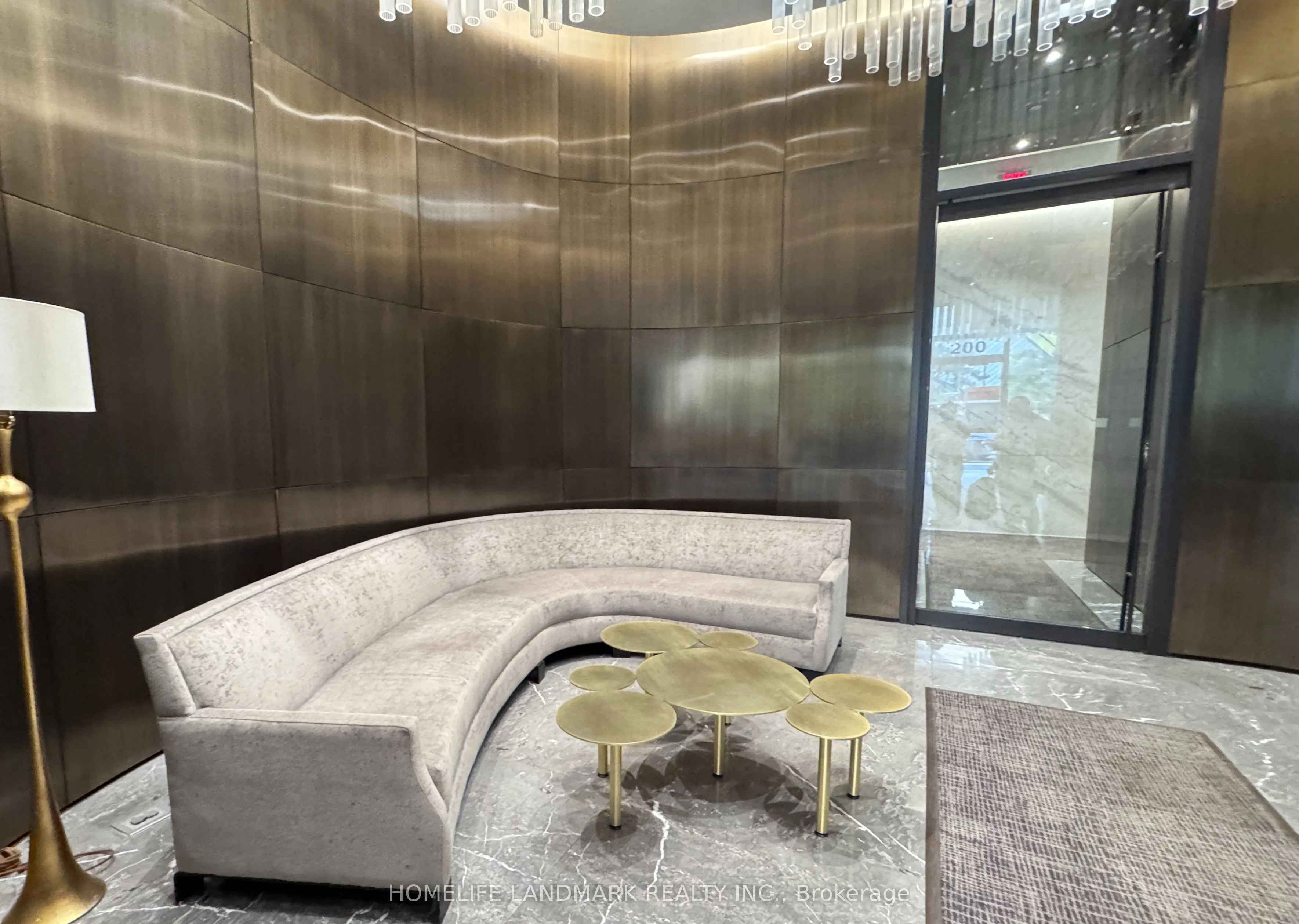 200 Bloor Street W, #702