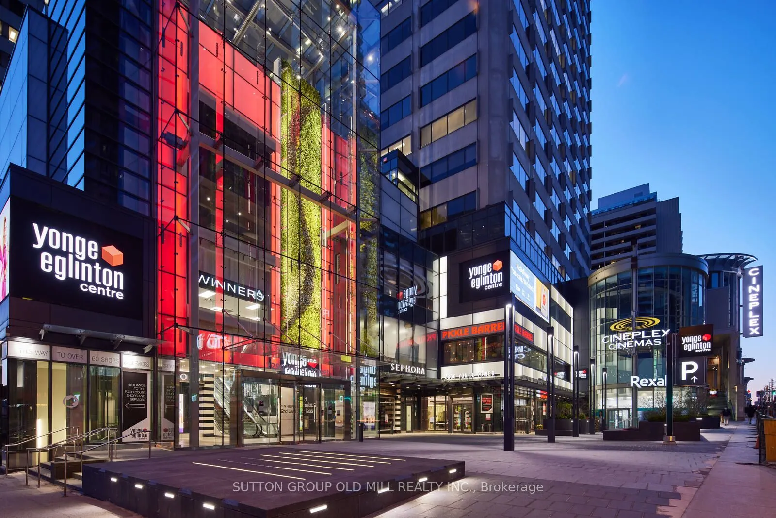 212 Eglinton Avenue E, #1506