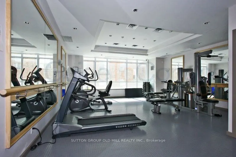 212 Eglinton Avenue E, #1506