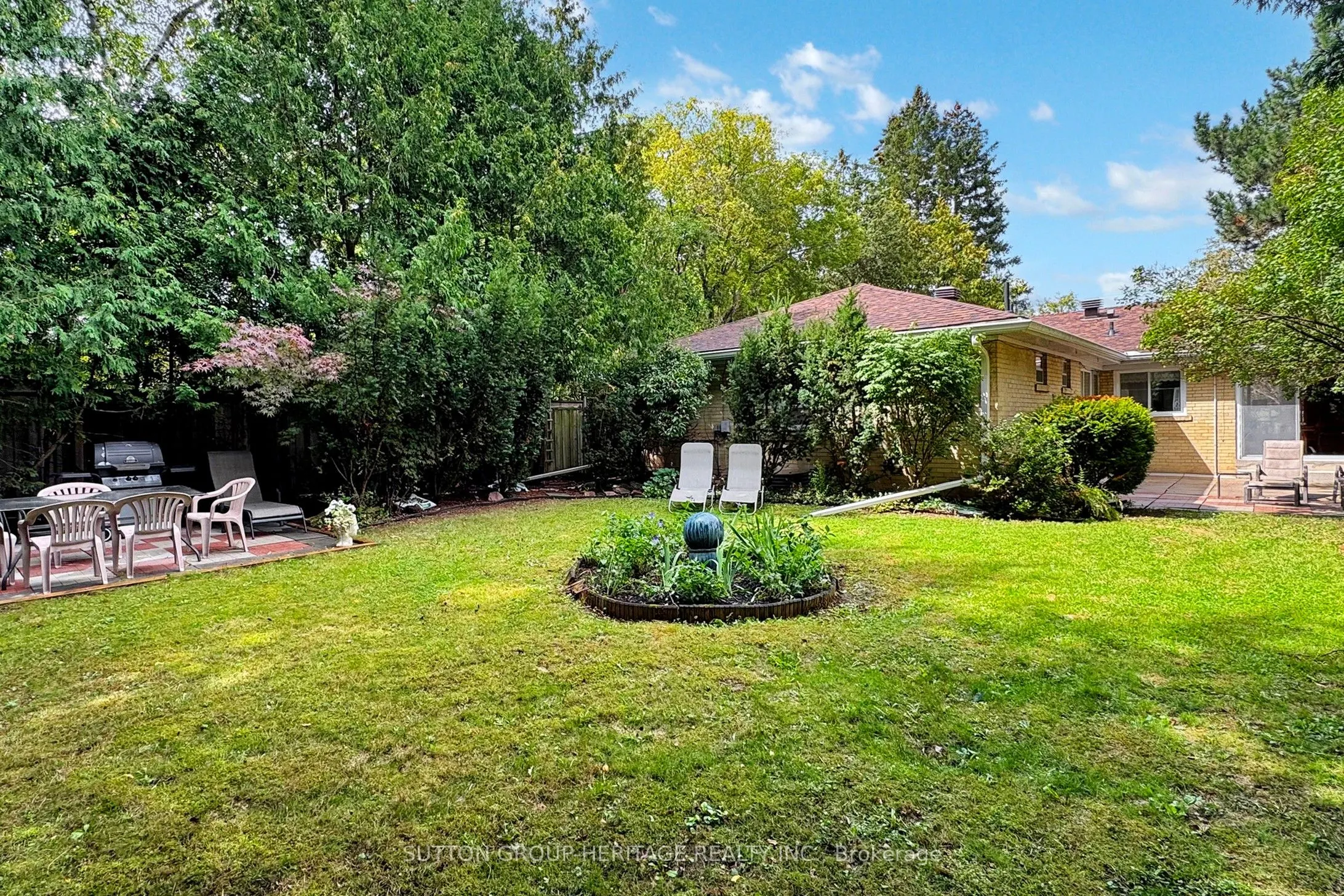 17 Brenham Crescent