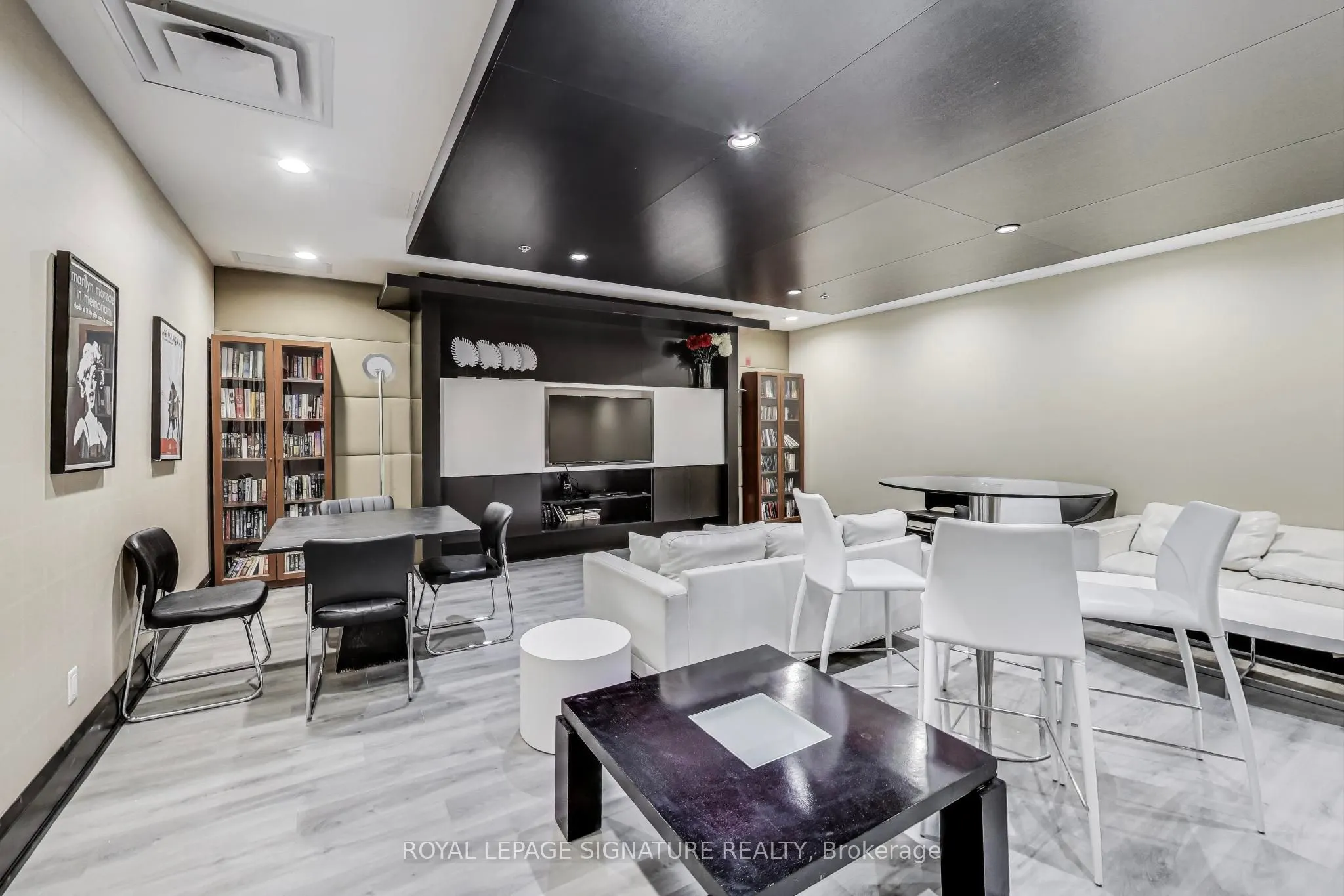 120 Dallimore Circle, #621