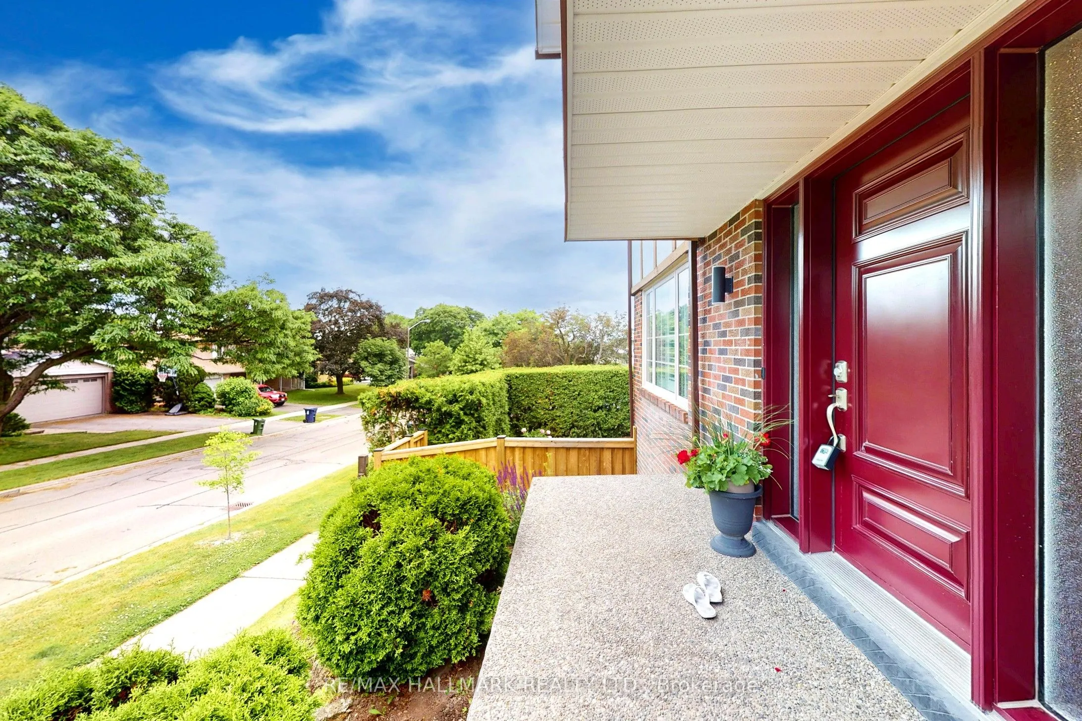 2 Butterfield Drive
